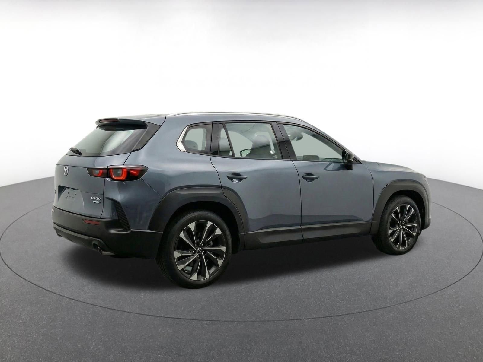 Thumbnail: 2025 Mazda CX-50 - 9