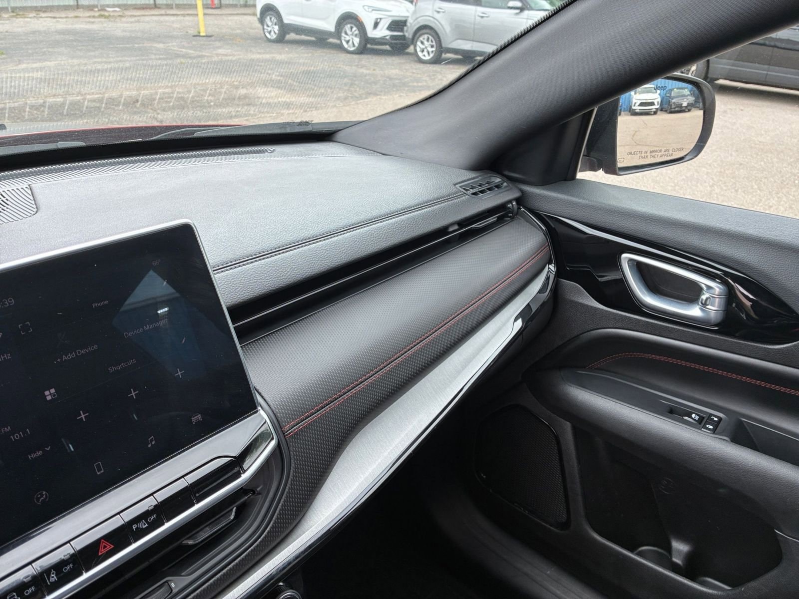 Thumbnail: 2025 Jeep Compass - 34