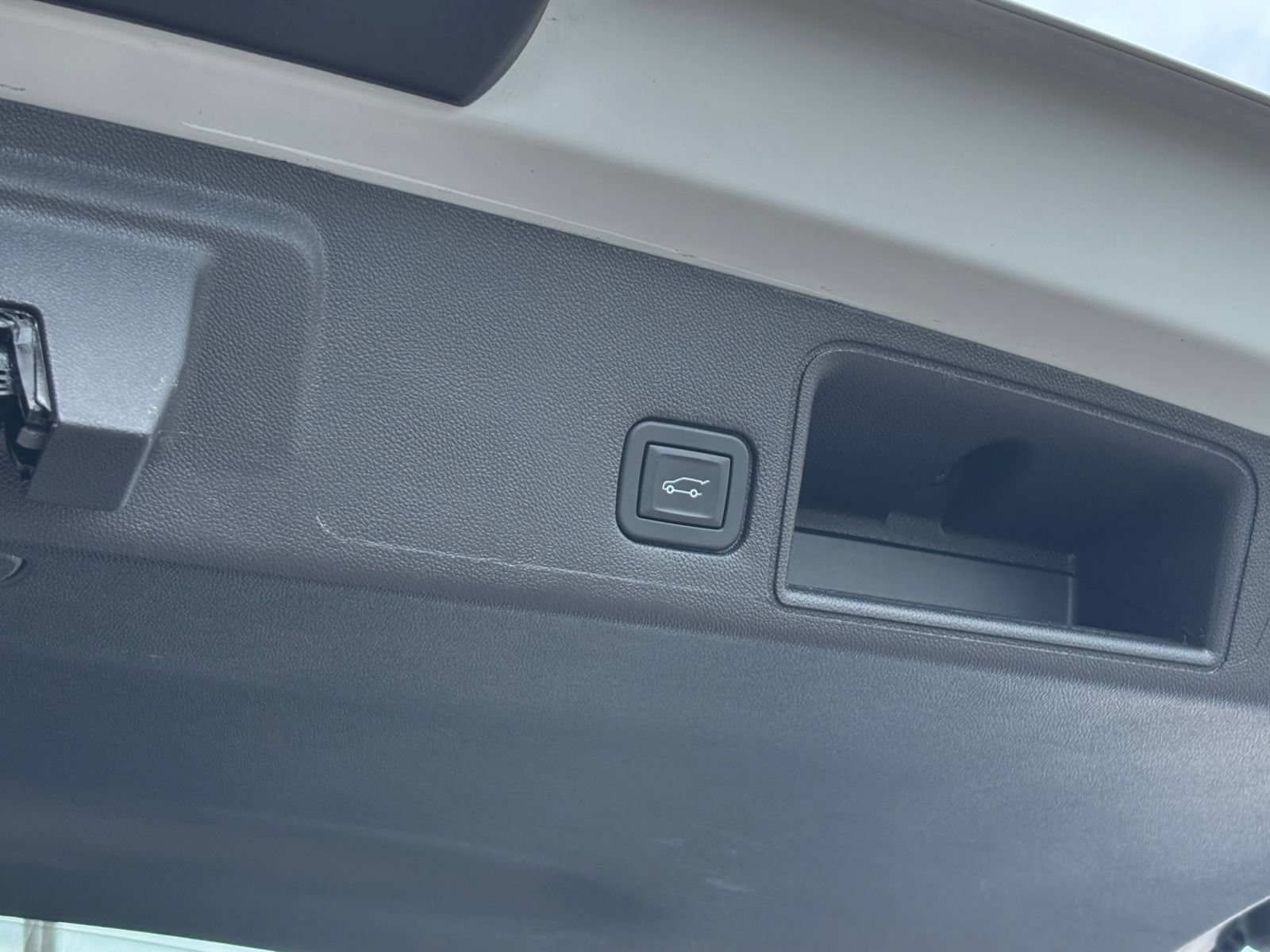Thumbnail: 2024 GMC Terrain - 19