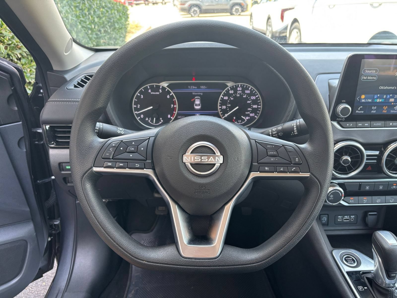 Thumbnail: 2025 Nissan Sentra - 25