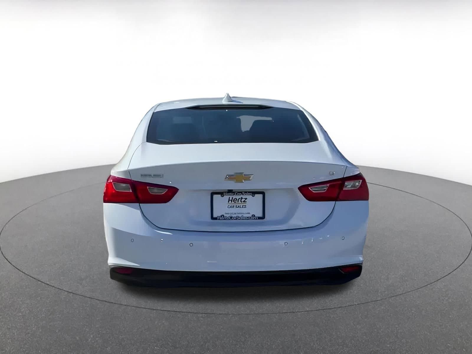 Thumbnail: 2024 Chevrolet Malibu - 12