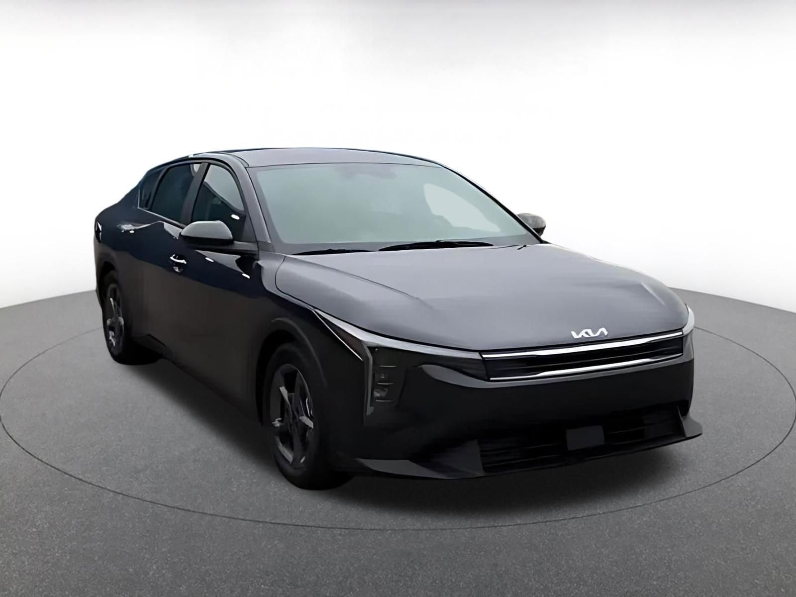 Thumbnail: 2025 Kia K4 - 3