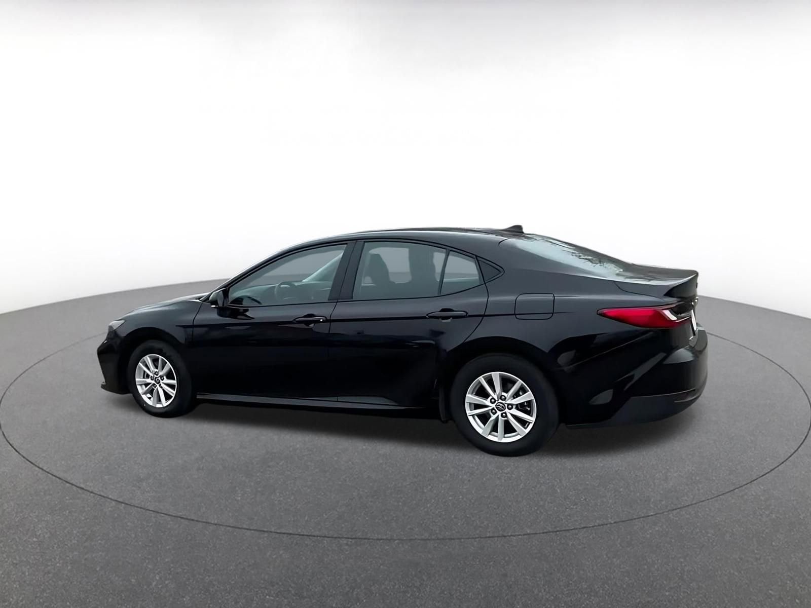 Thumbnail: 2025 Toyota Camry - 8