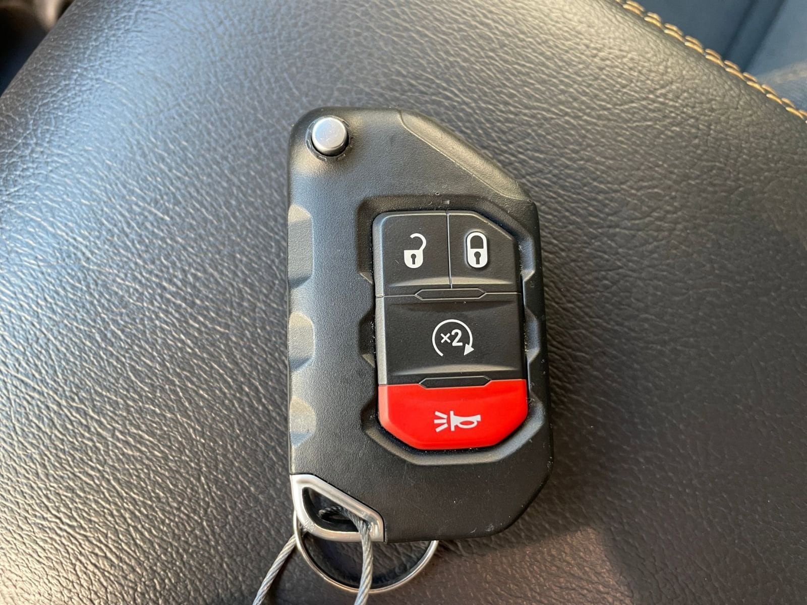 Thumbnail: 2025 Jeep Wrangler - 22