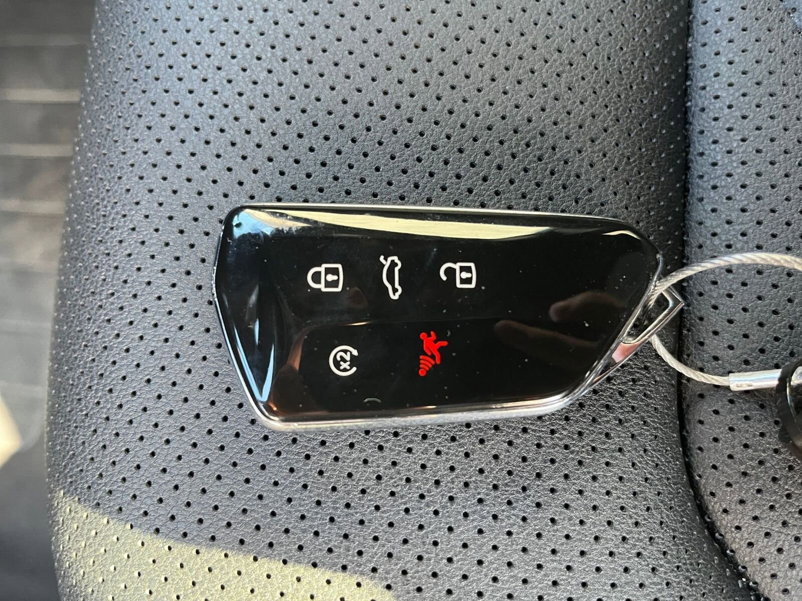 Thumbnail: 2025 Volkswagen Atlas - 22