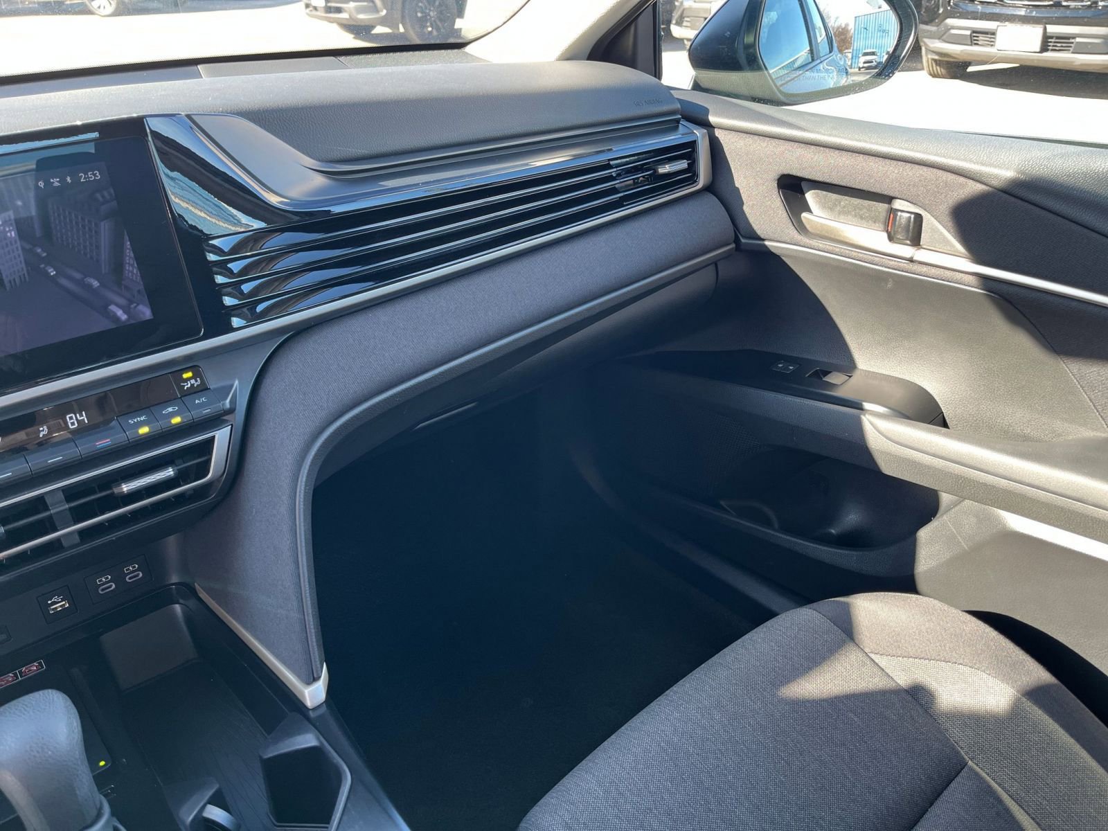 Thumbnail: 2025 Toyota Camry - 34