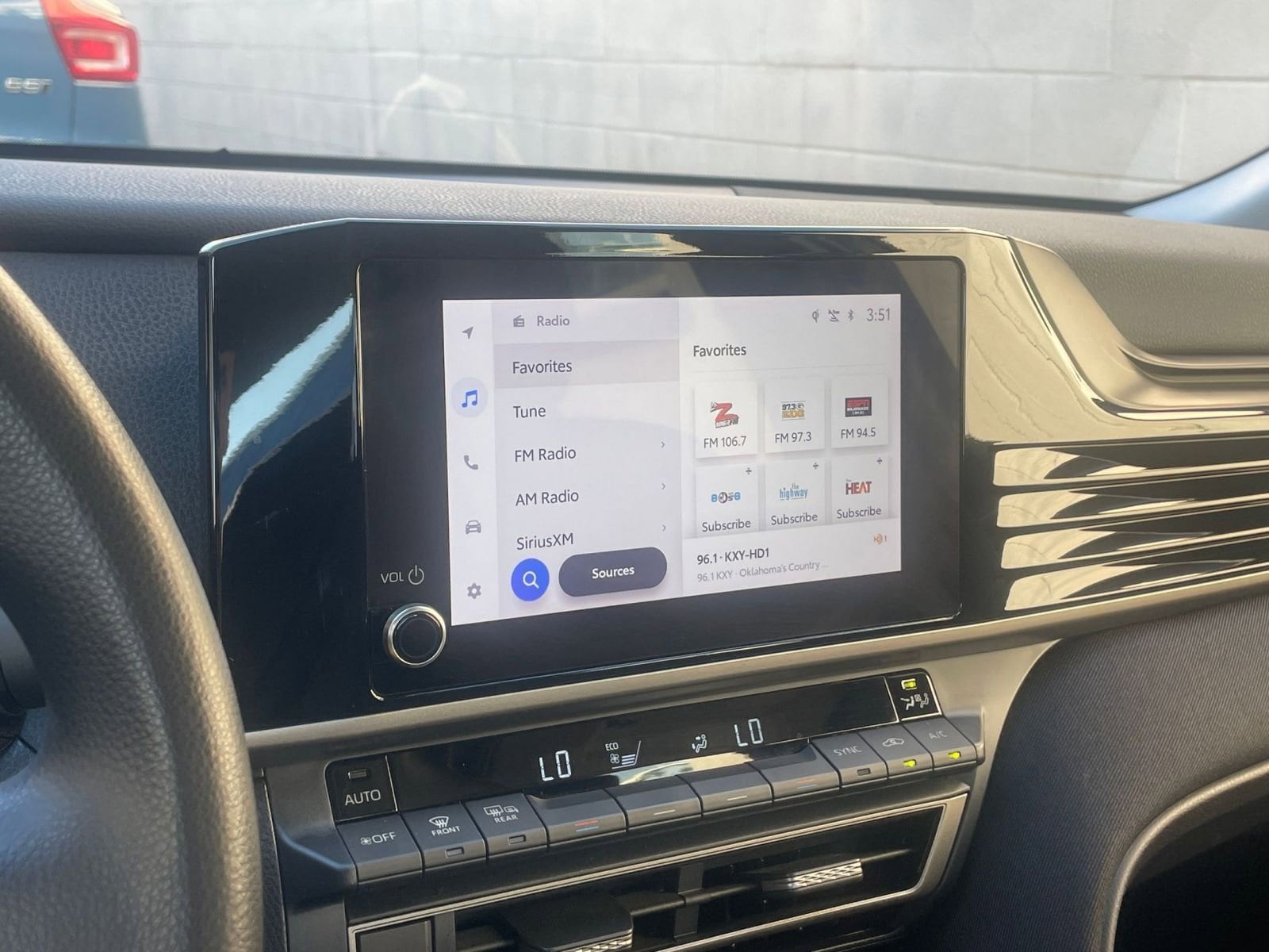 Thumbnail: 2025 Toyota Camry - 21