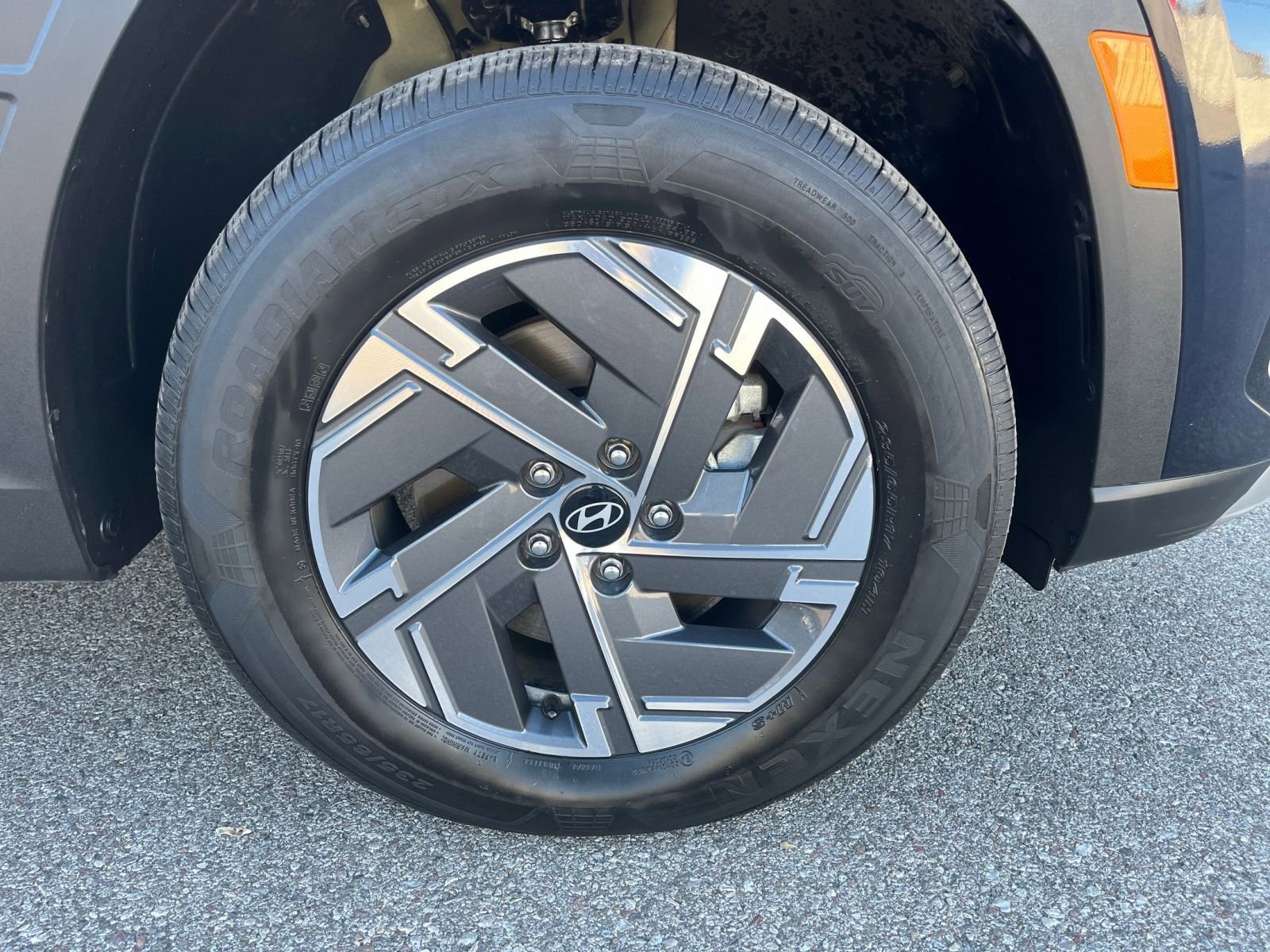 Thumbnail: 2025 Hyundai Tucson - 30