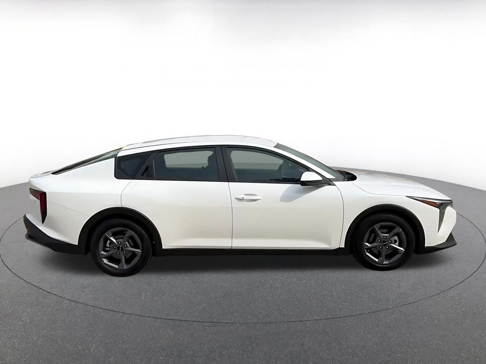 Thumbnail: 2025 Kia K4 - 16