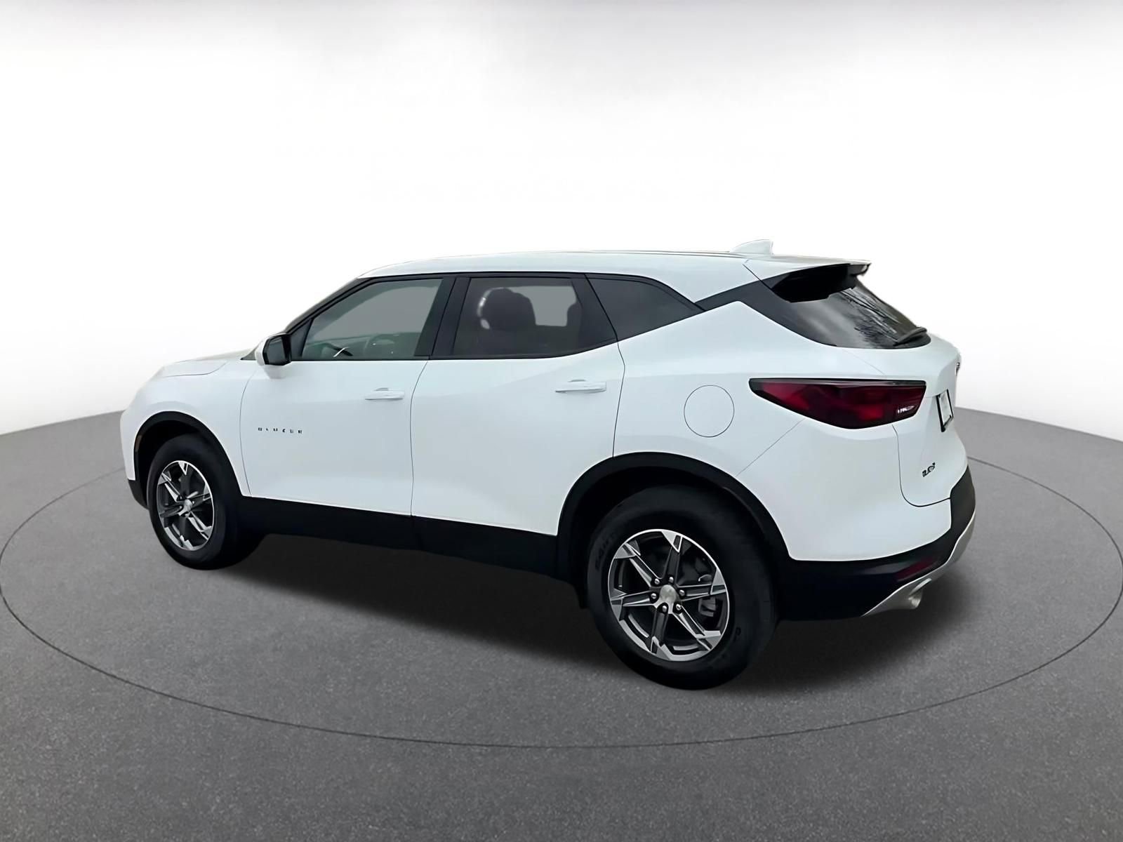 Thumbnail: 2025 Chevrolet Blazer - 10