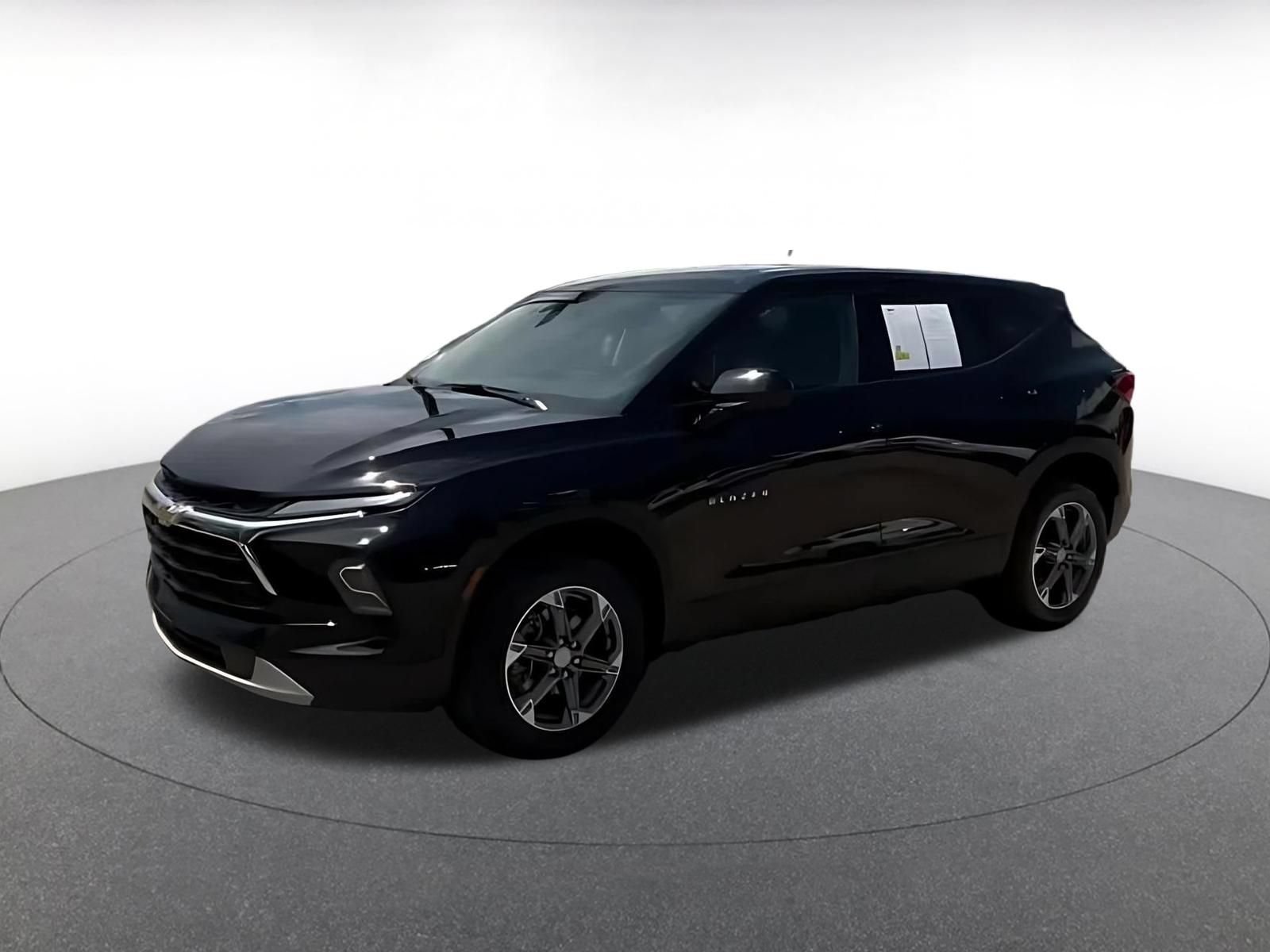 Thumbnail: 2025 Chevrolet Blazer - 7