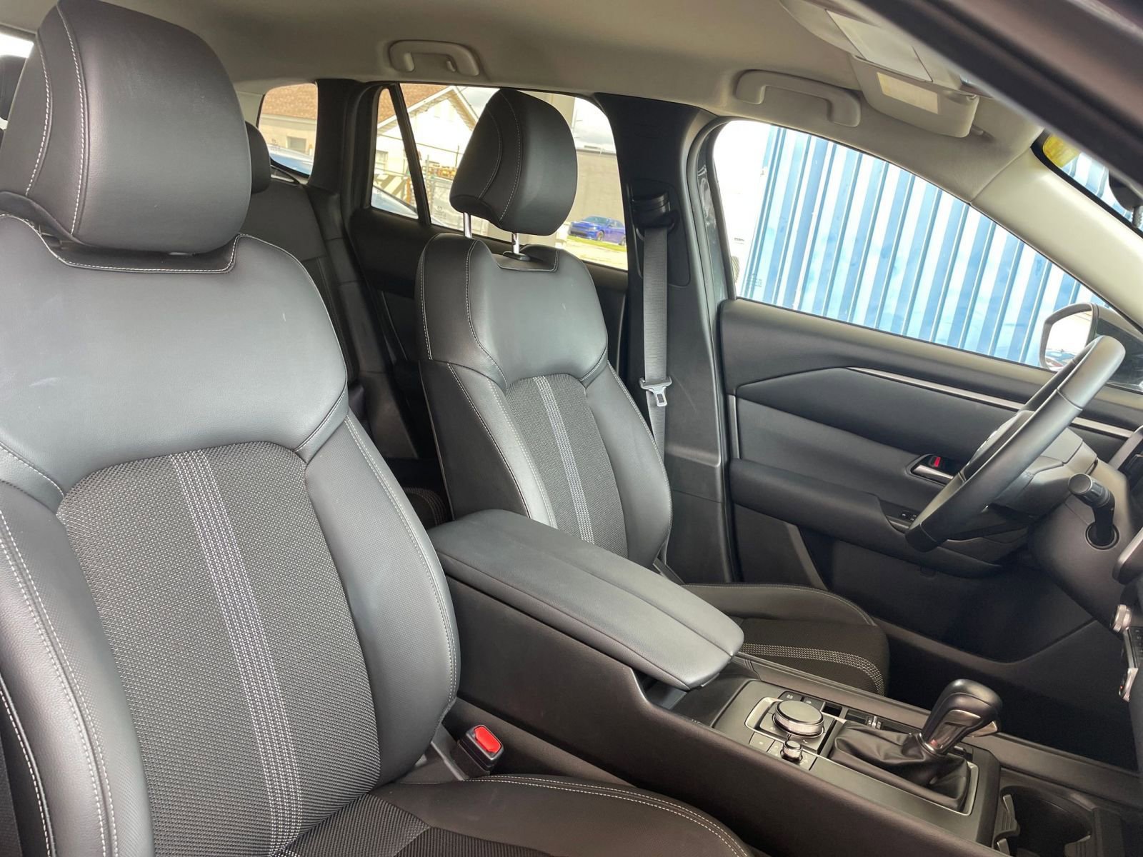 Thumbnail: 2025 Mazda CX-50 - 35