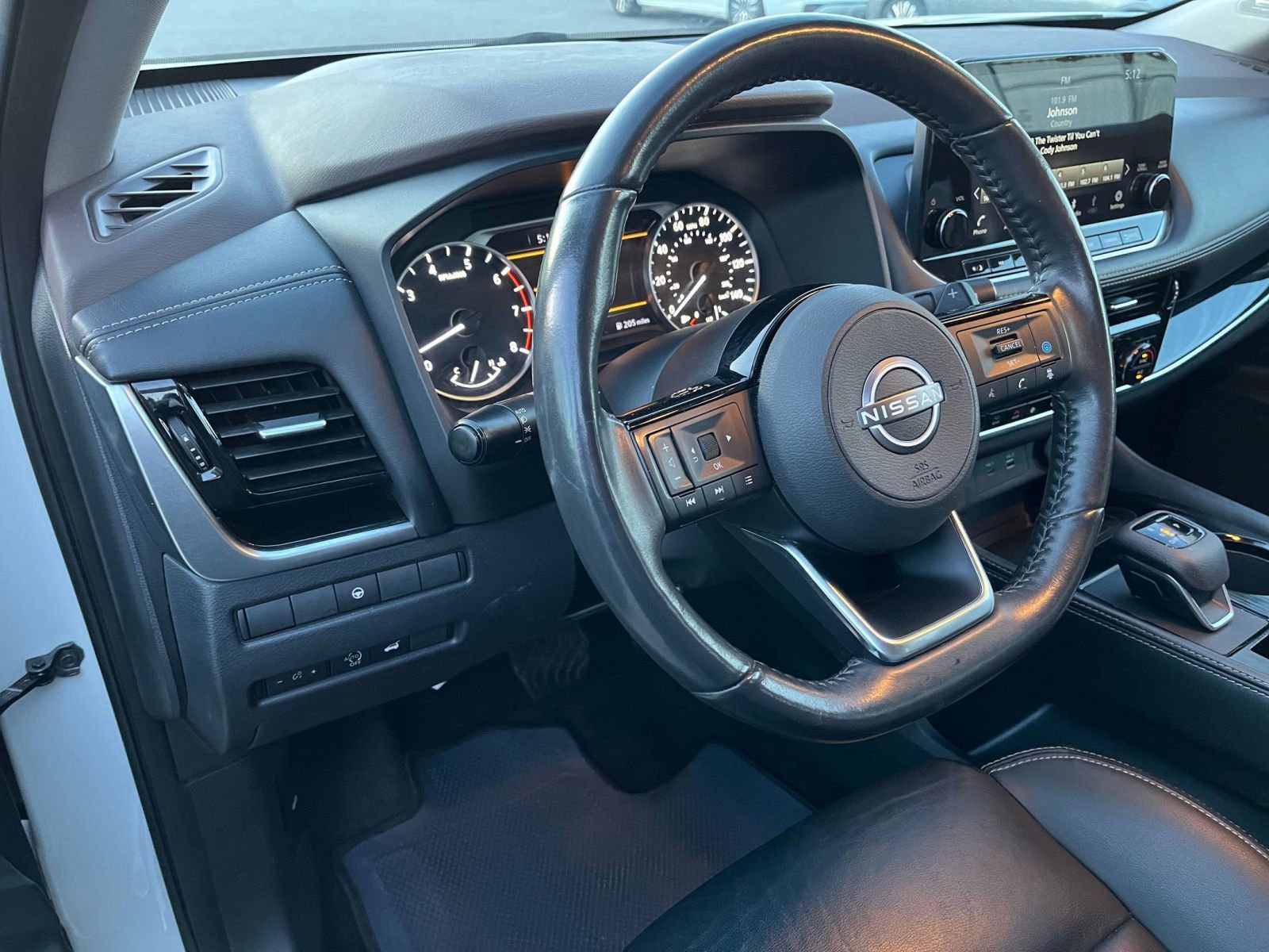 Thumbnail: 2023 Nissan Rogue - 34