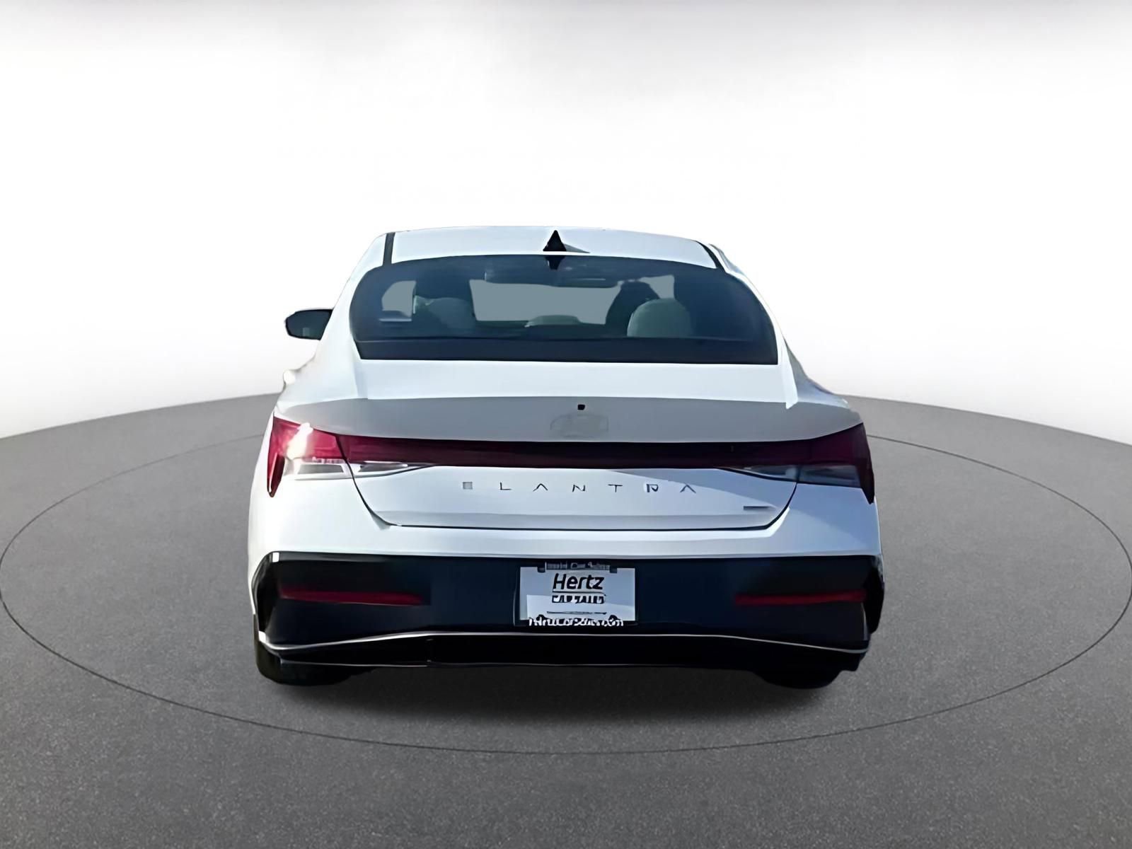 Thumbnail: 2025 Hyundai Elantra - 11