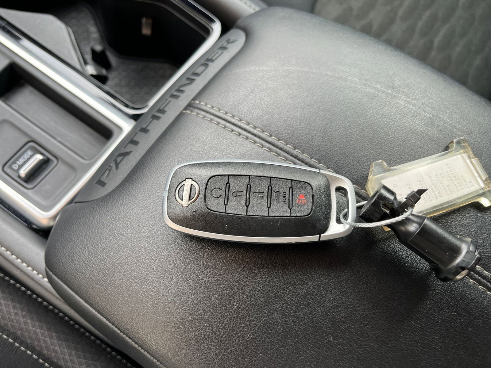 Thumbnail: 2025 Nissan Pathfinder - 21