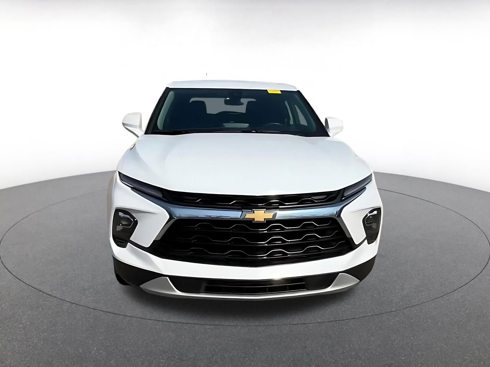 Thumbnail: 2025 Chevrolet Blazer - 4