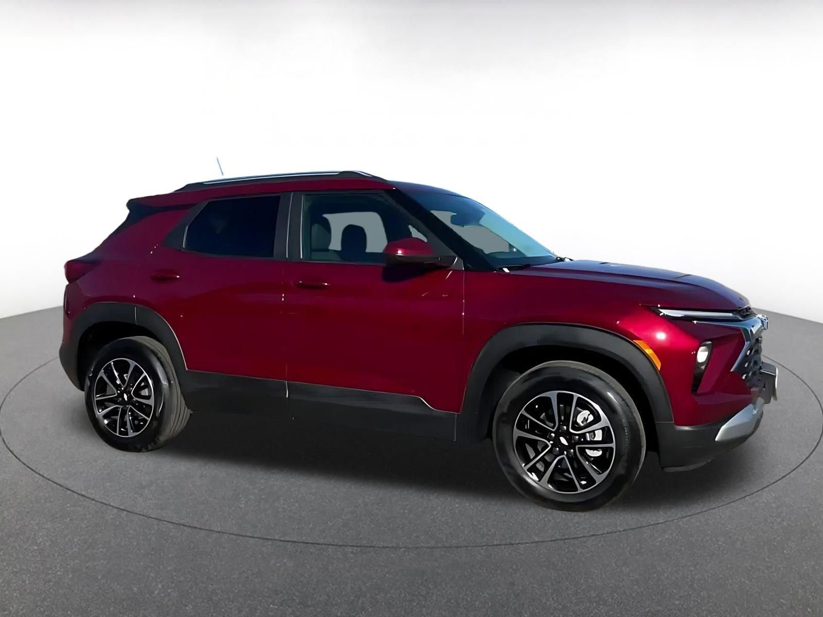 Thumbnail: 2025 Chevrolet TrailBlazer - 15