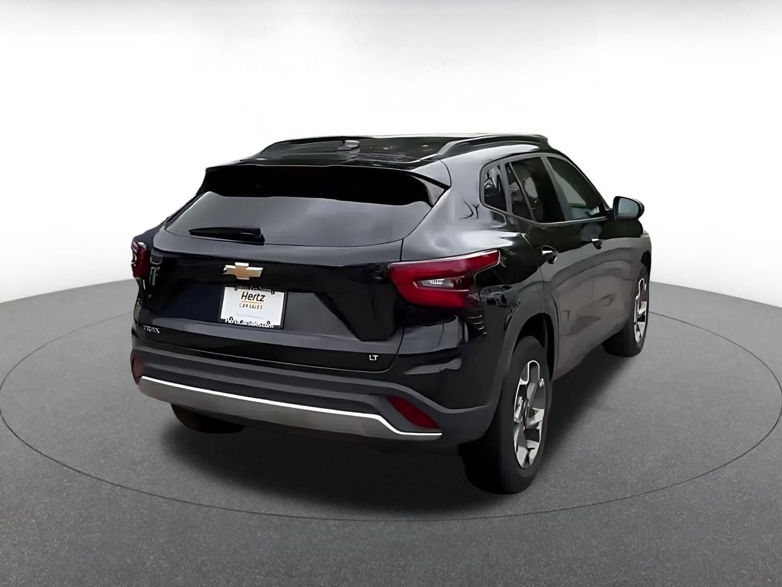 Thumbnail: 2025 Chevrolet Trax - 15