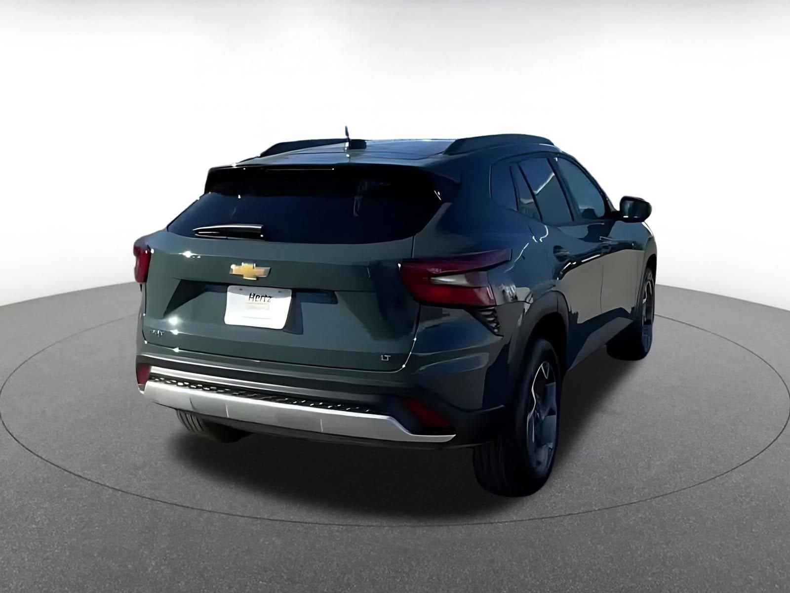 Thumbnail: 2025 Chevrolet Trax - 11