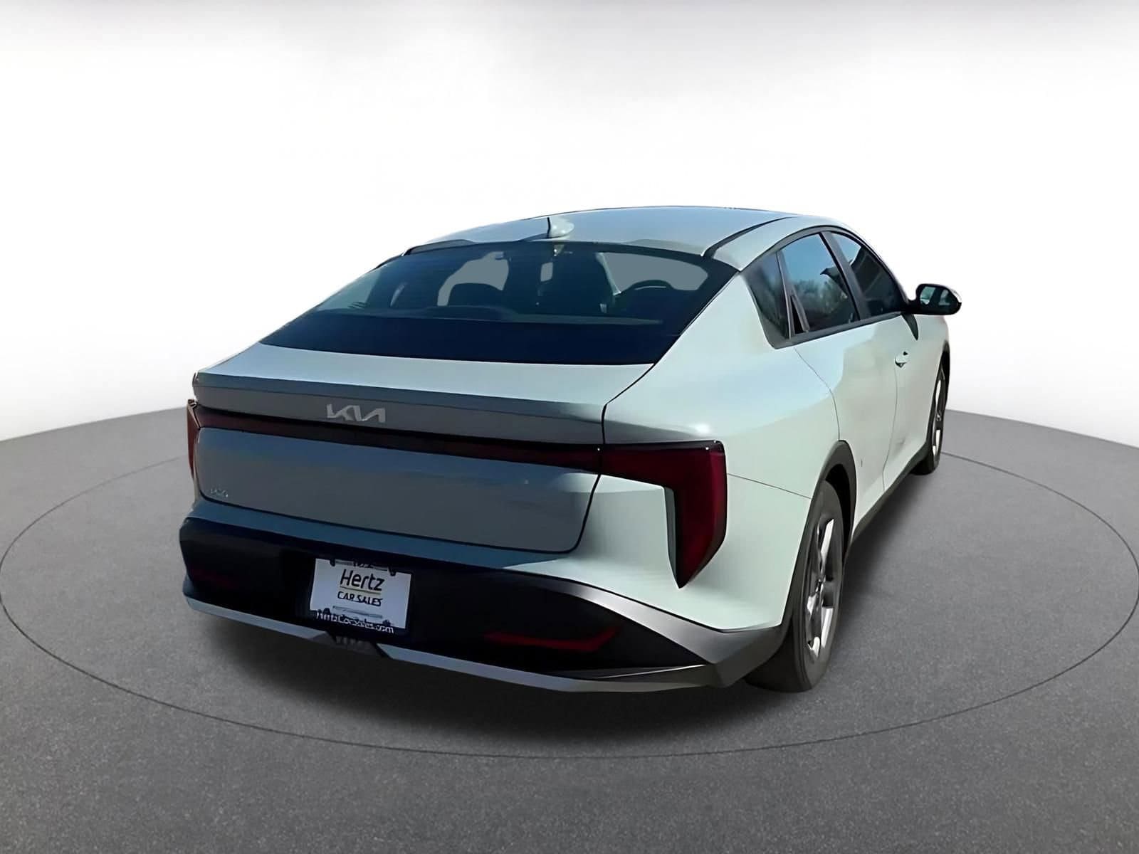 Thumbnail: 2025 Kia K4 - 14