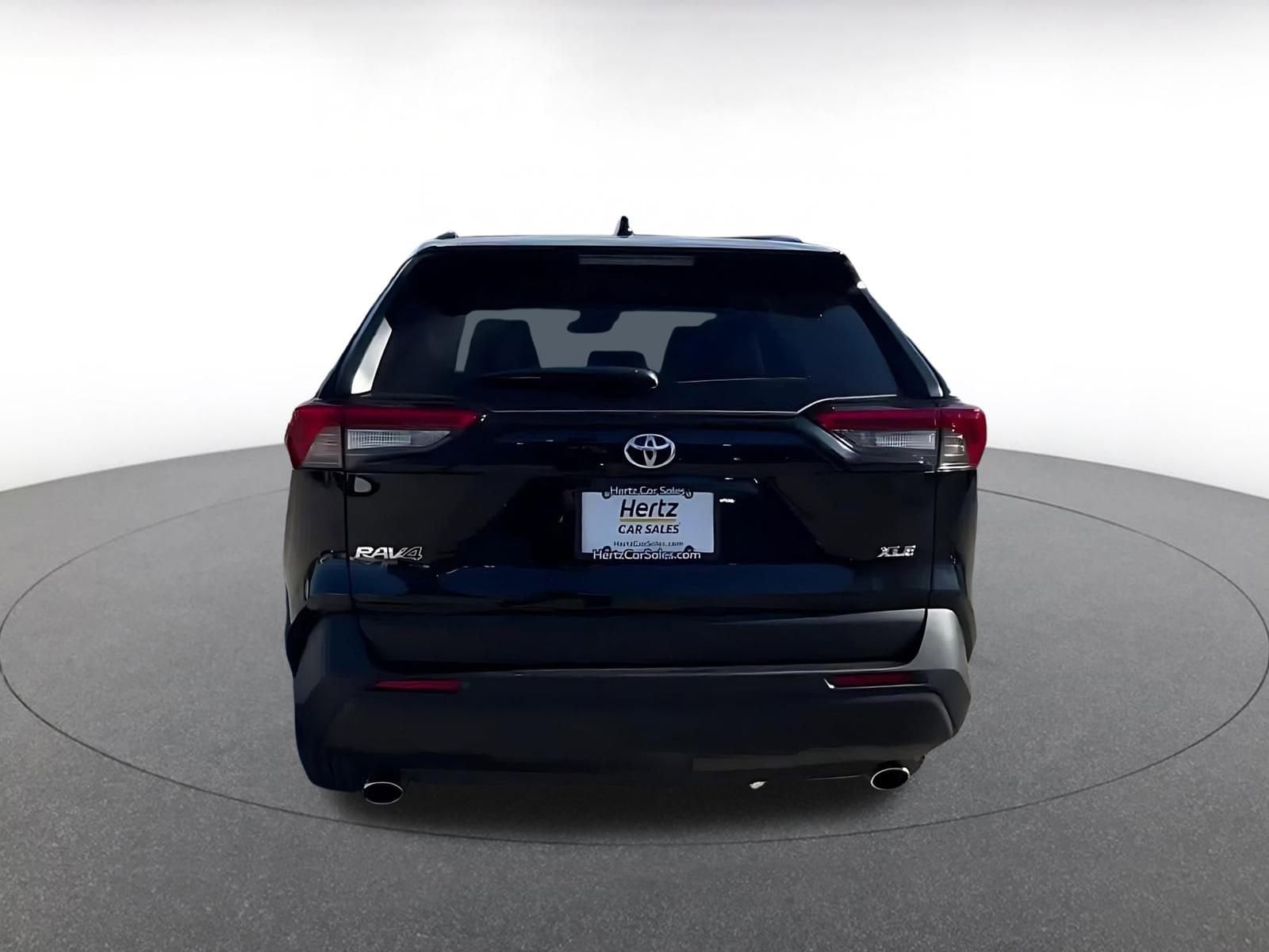 Thumbnail: 2025 Toyota RAV4 - 12