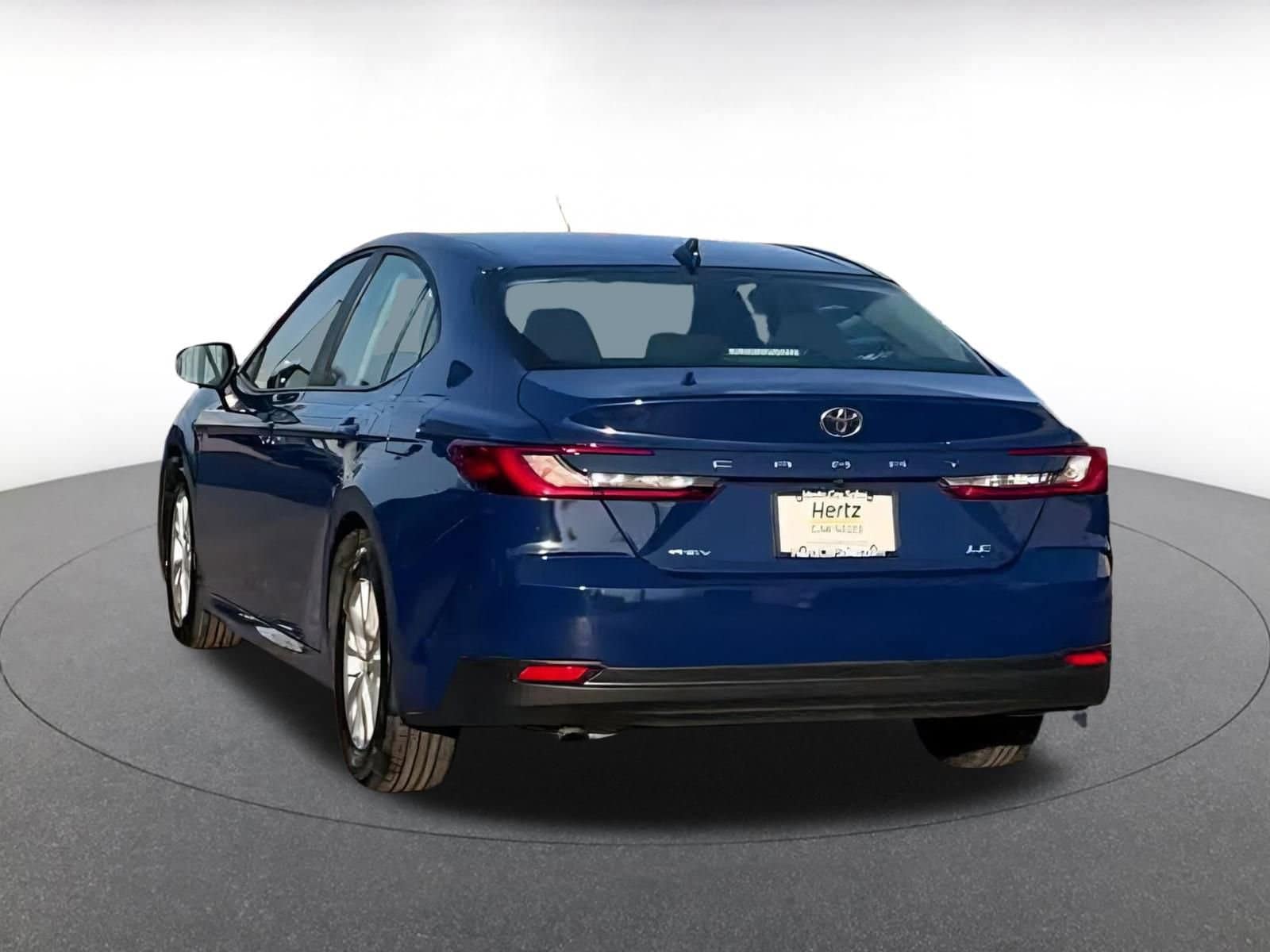 Thumbnail: 2025 Toyota Camry - 10