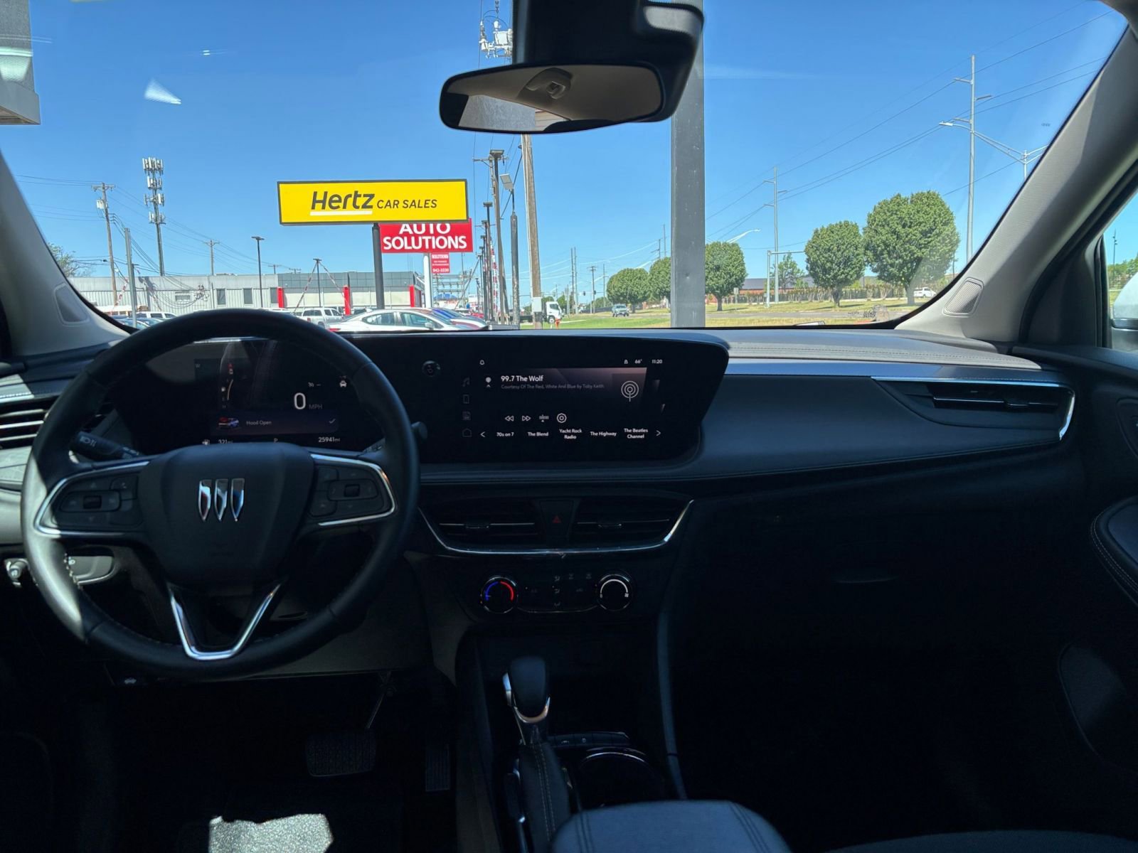 Thumbnail: 2025 Buick Encore GX - 32