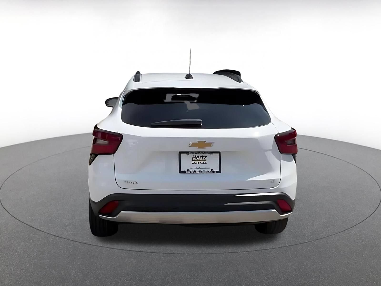 Thumbnail: 2025 Chevrolet Trax - 12
