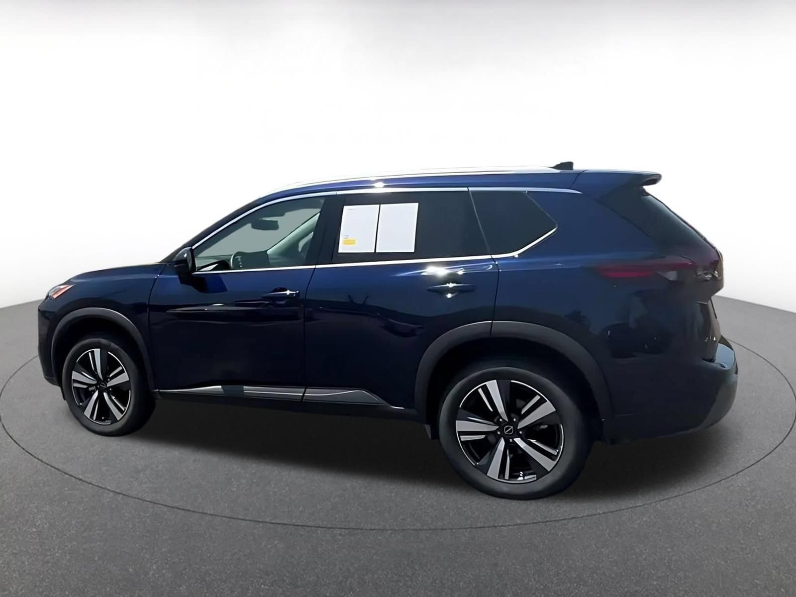 Thumbnail: 2026 Nissan Rogue - 10