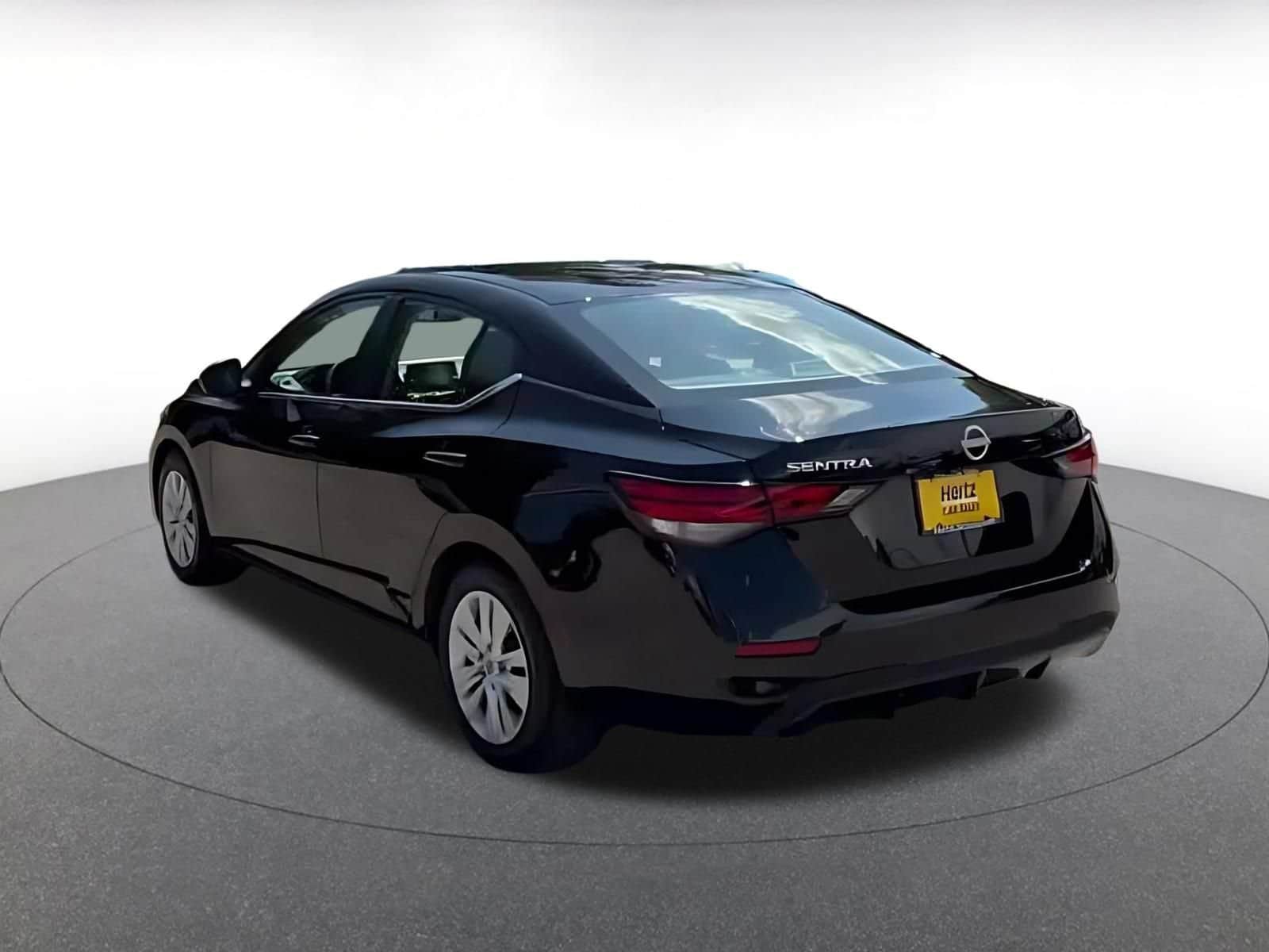 Thumbnail: 2025 Nissan Sentra - 12