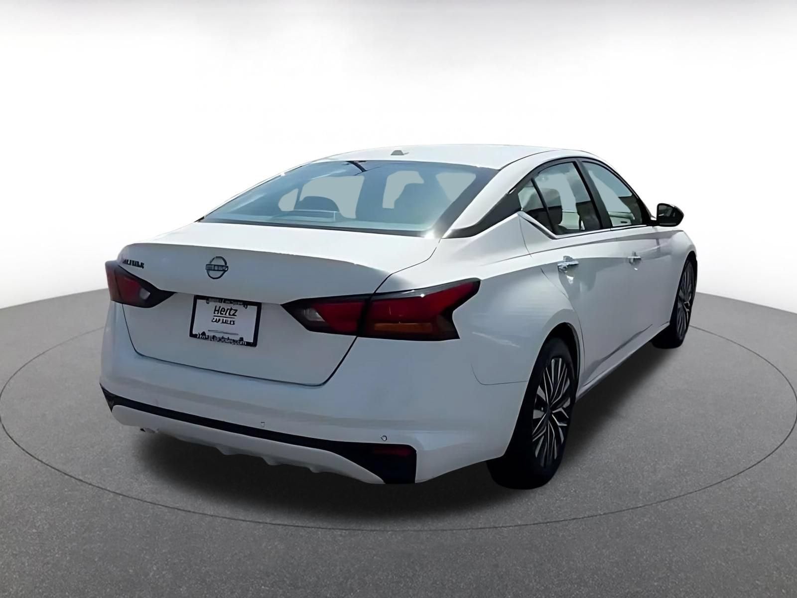 Thumbnail: 2025 Nissan Altima - 13