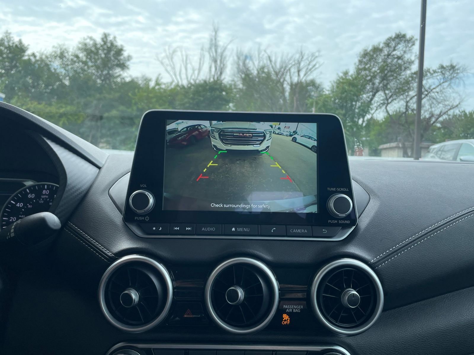 Thumbnail: 2024 Nissan Sentra - 17