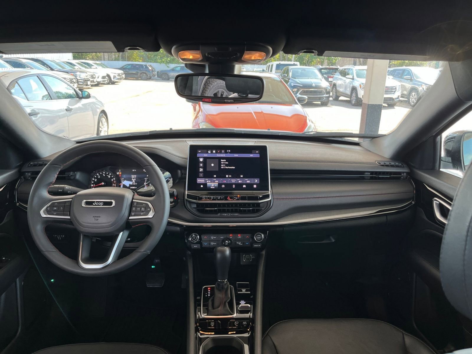 Thumbnail: 2025 Jeep Compass - 32