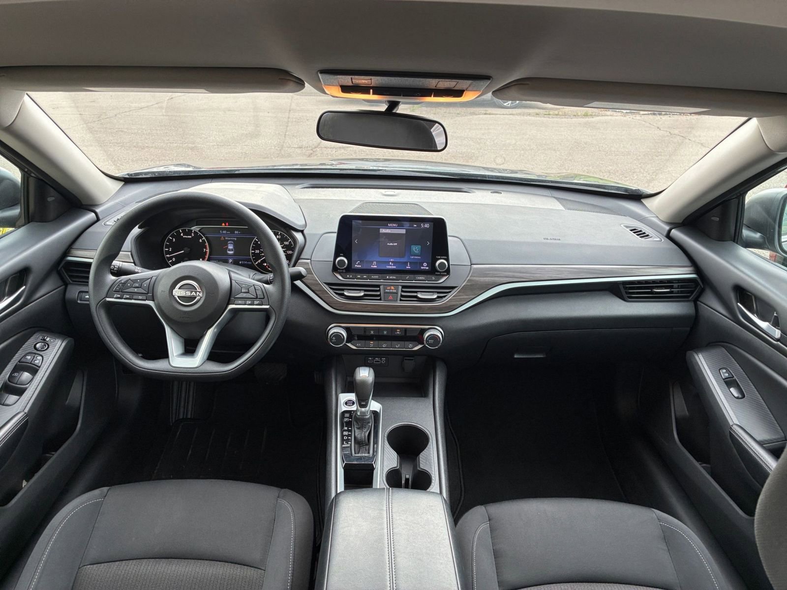 Thumbnail: 2025 Nissan Altima - 33