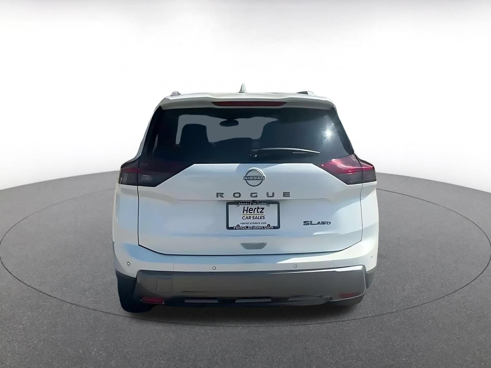 Thumbnail: 2026 Nissan Rogue - 12