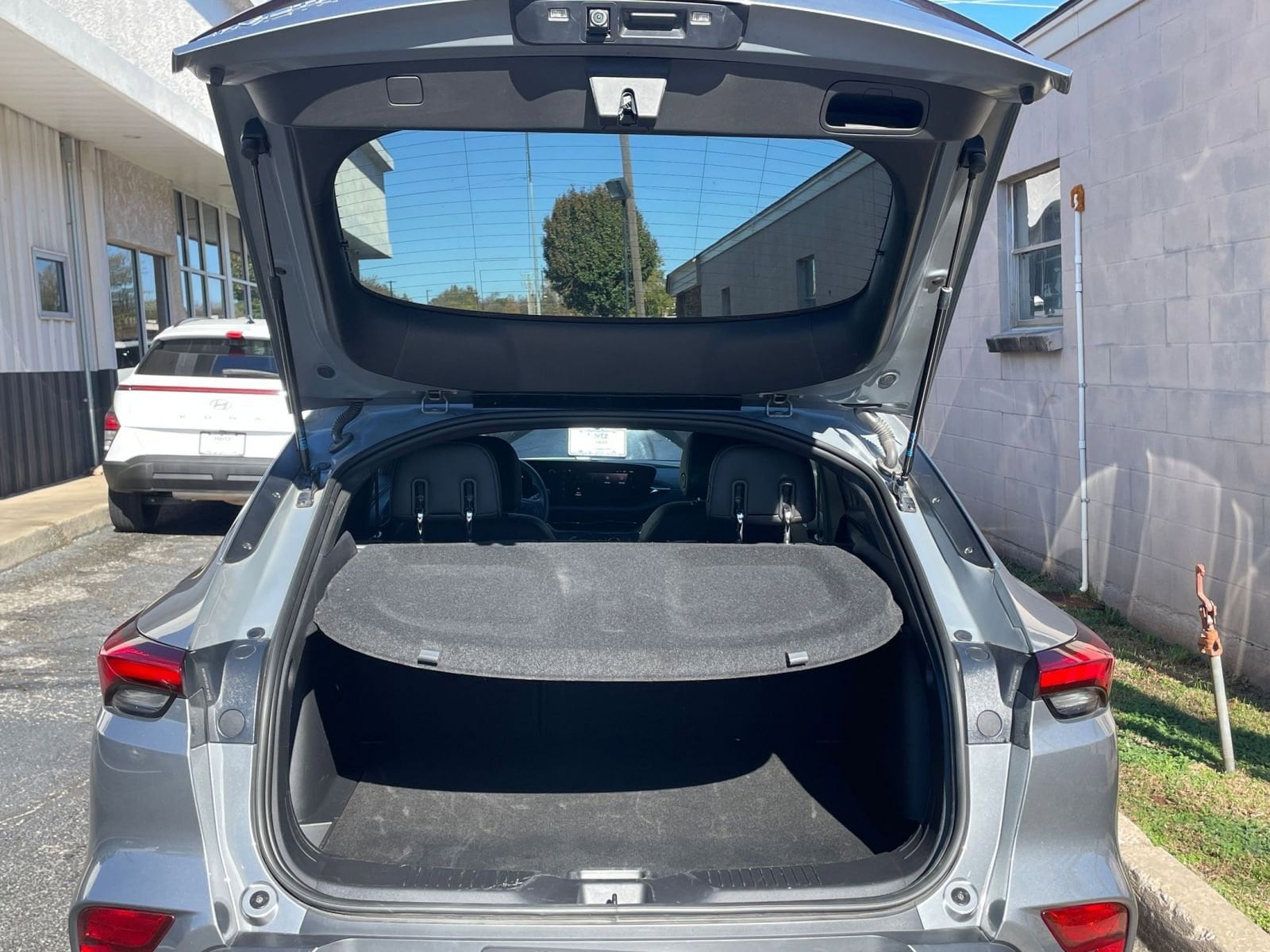 Thumbnail: 2025 Buick Envista - 29