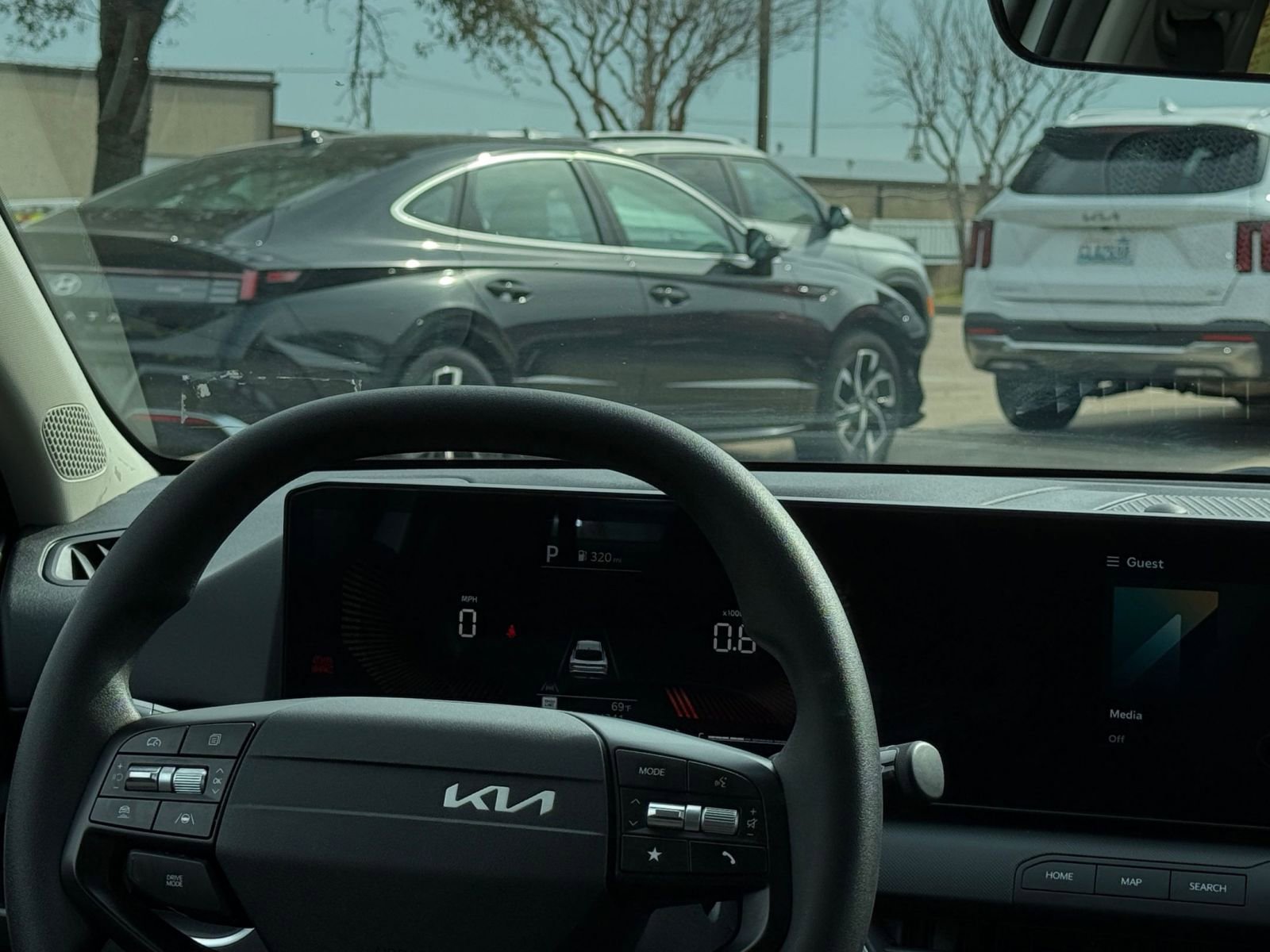 Thumbnail: 2025 Kia K4 - 34