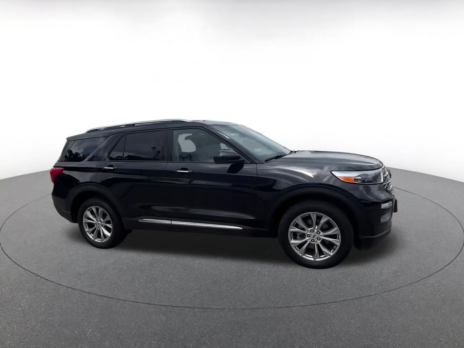 Thumbnail: 2024 Ford Explorer - 2