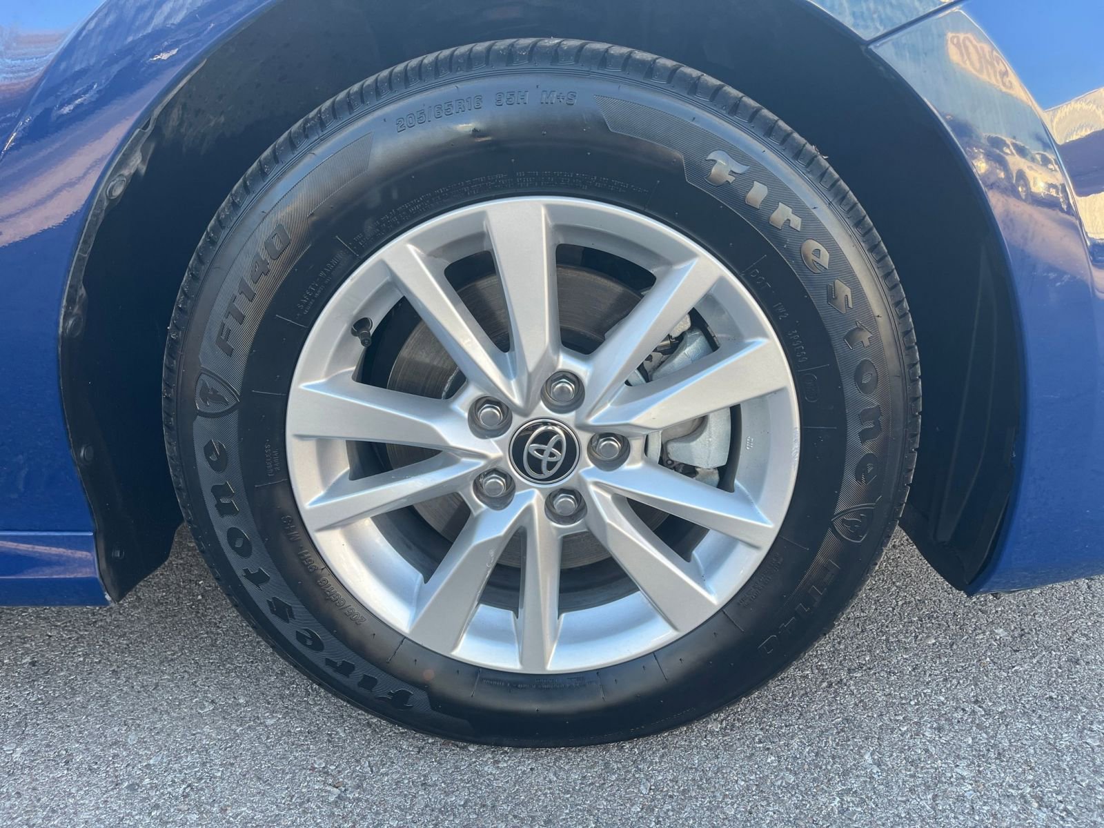 Thumbnail: 2025 Toyota Camry - 29