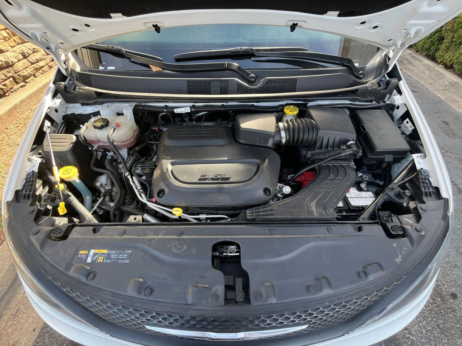 Thumbnail: 2024 Chrysler Voyager - 32