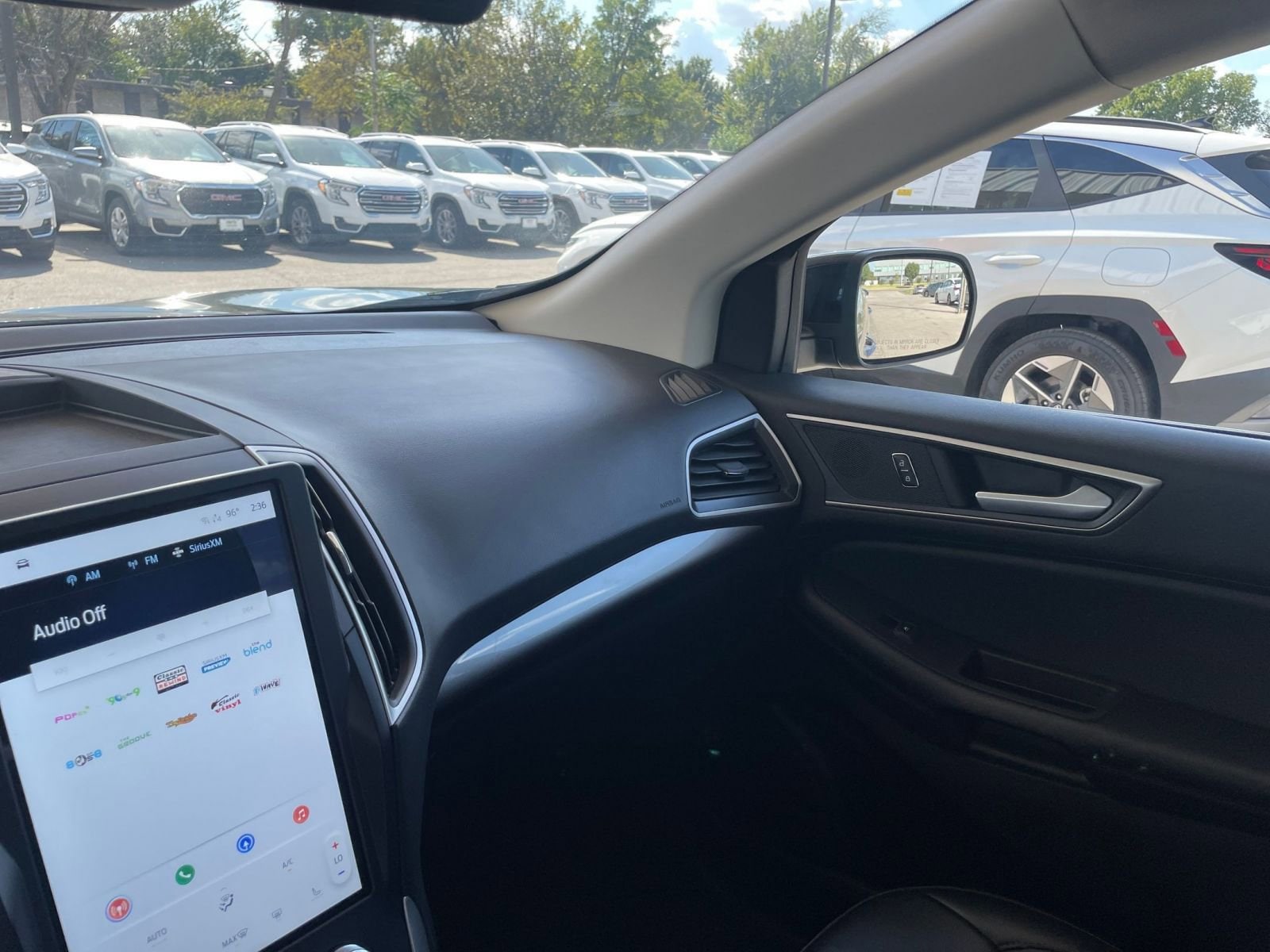 Thumbnail: 2024 Ford Edge - 35