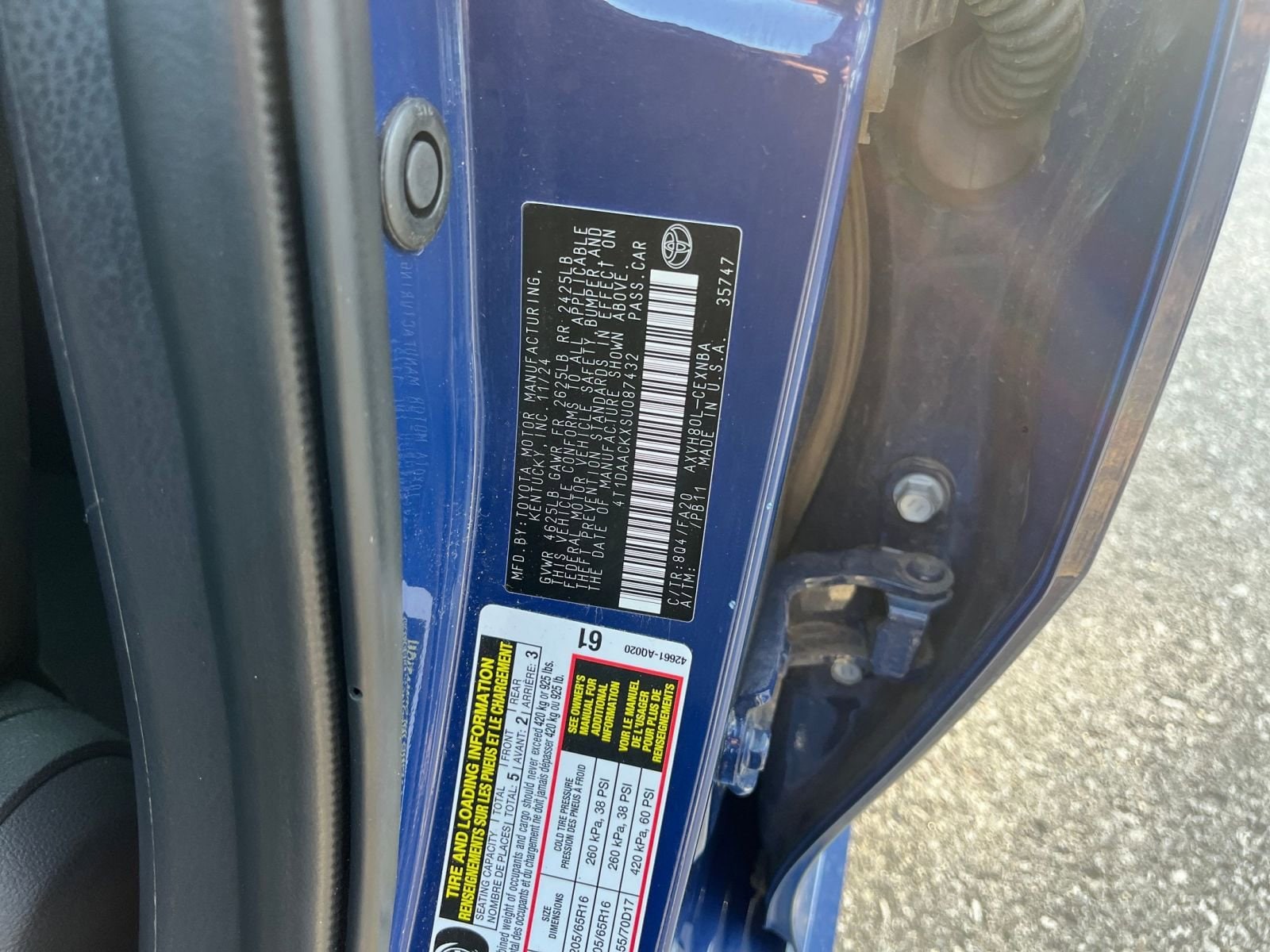 Thumbnail: 2025 Toyota Camry - 27