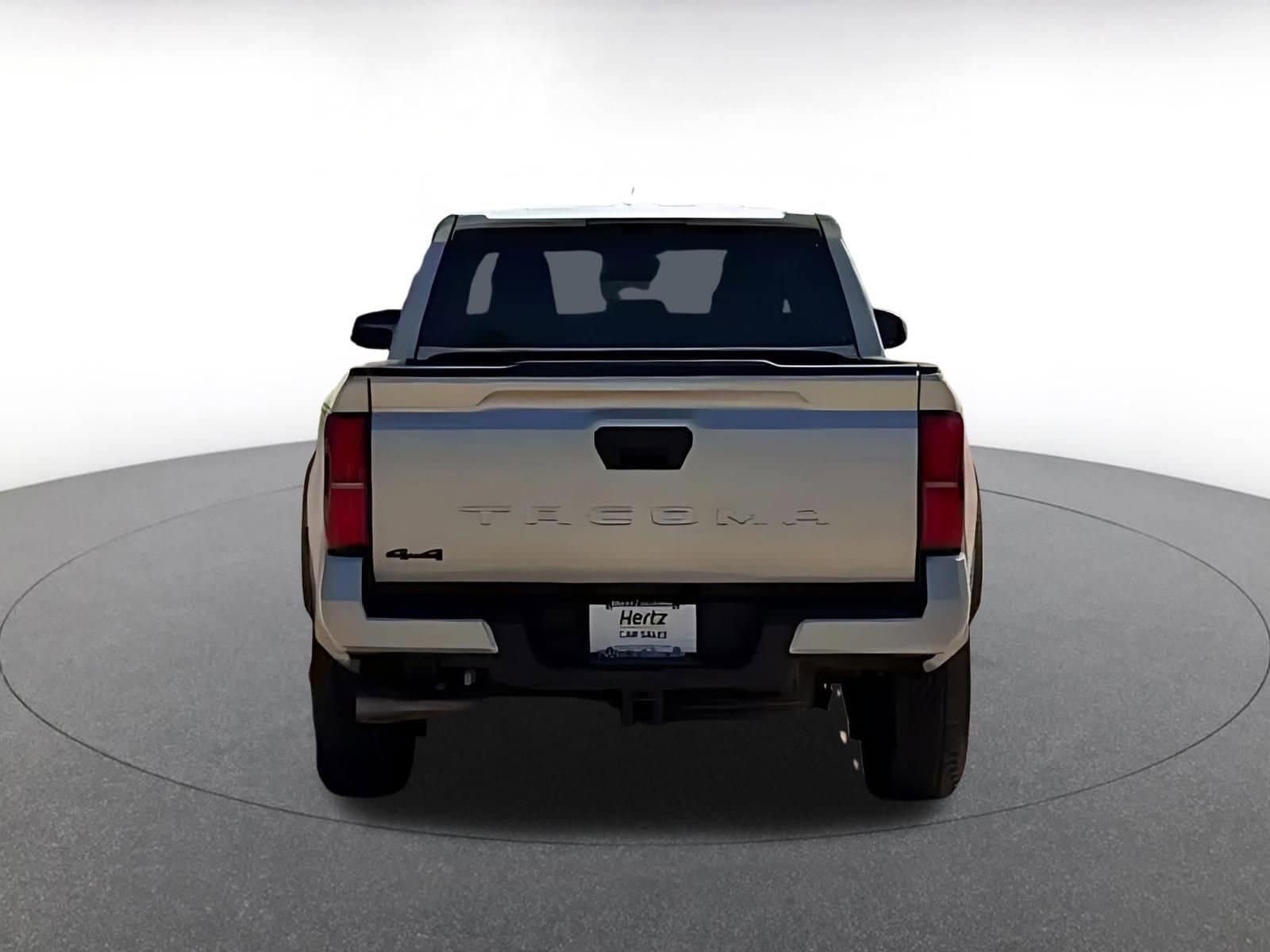 Thumbnail: 2024 Toyota Tacoma - 10