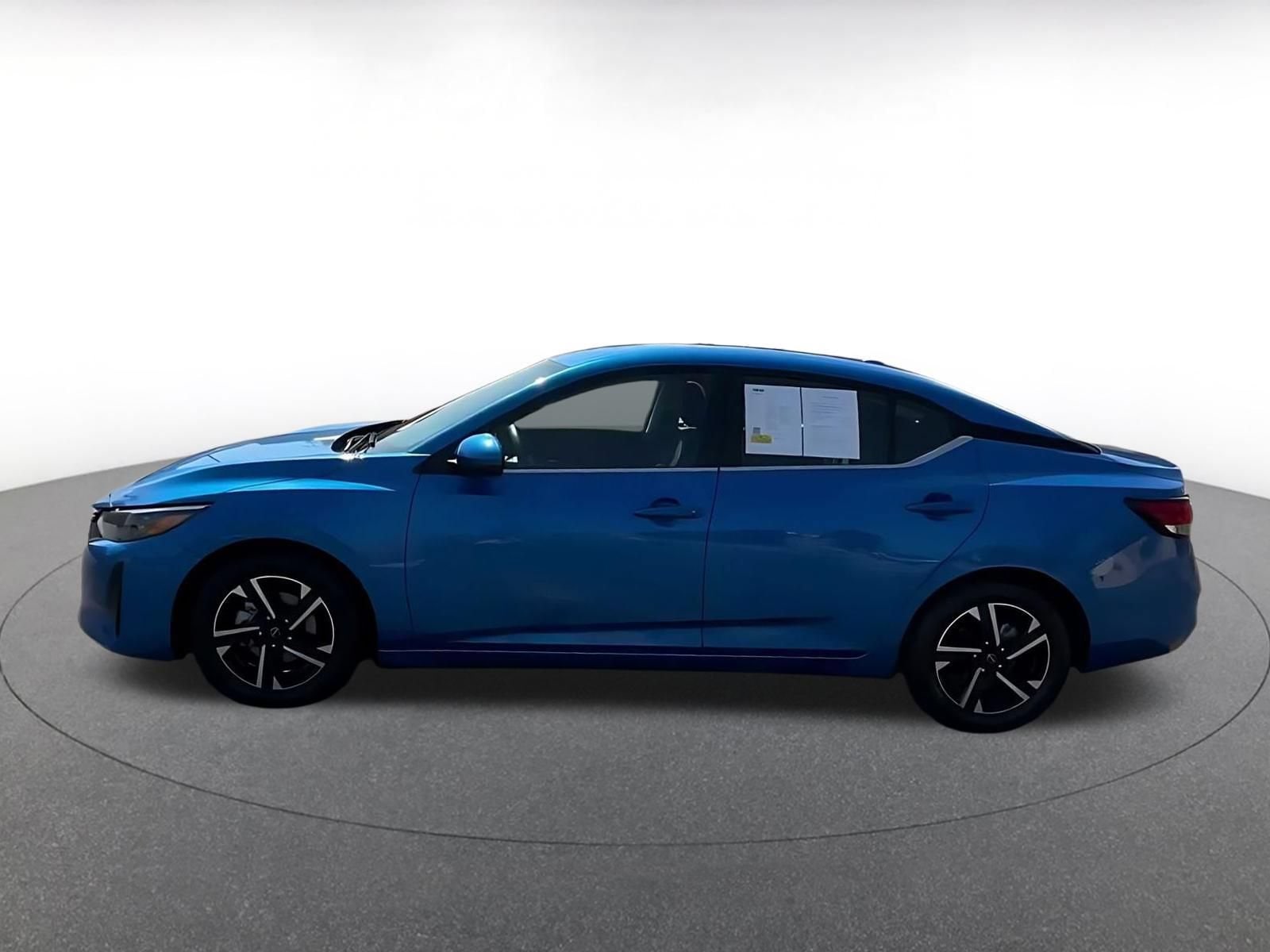 Thumbnail: 2025 Nissan Sentra - 8