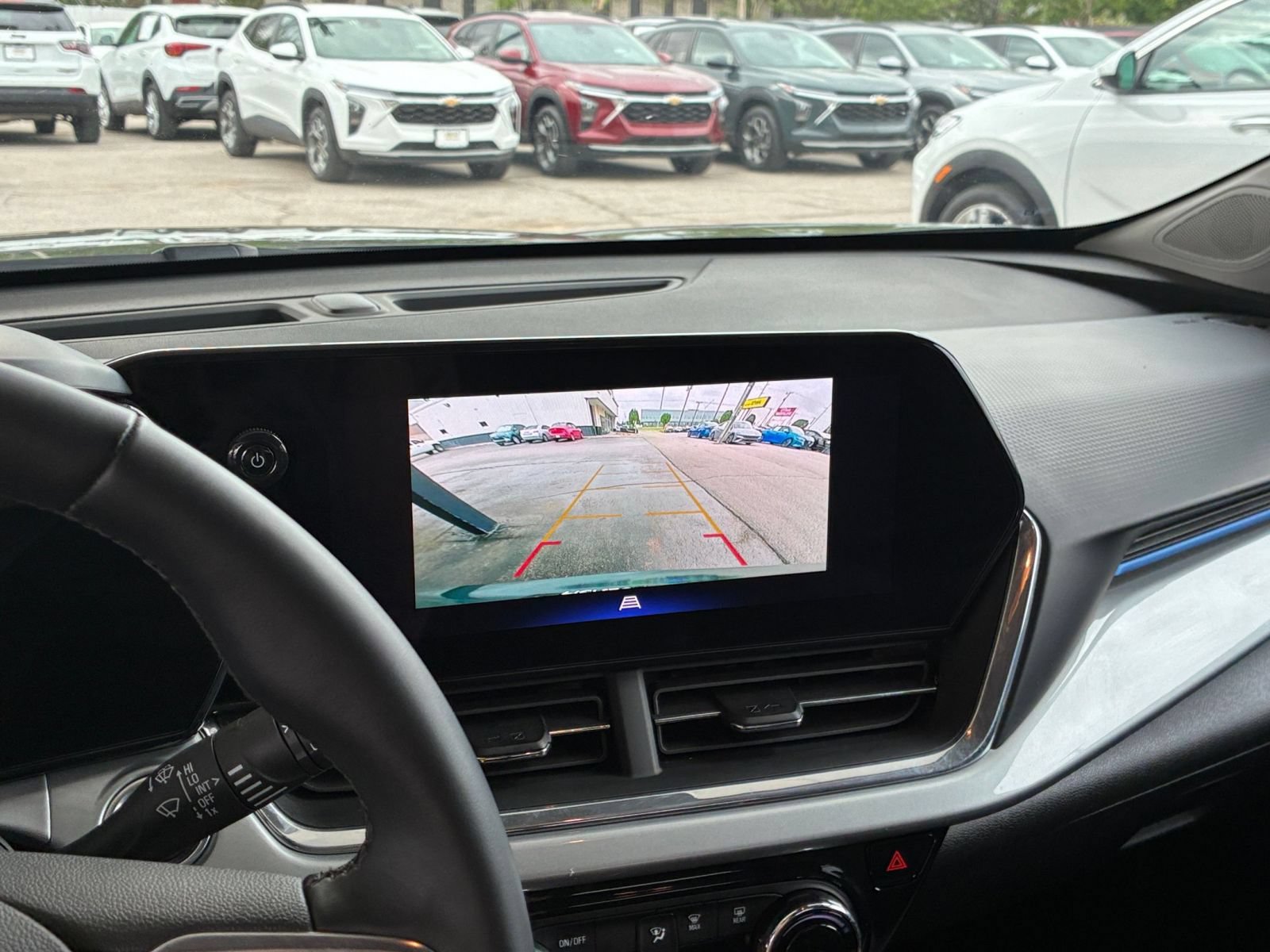Thumbnail: 2025 Chevrolet Trax - 22