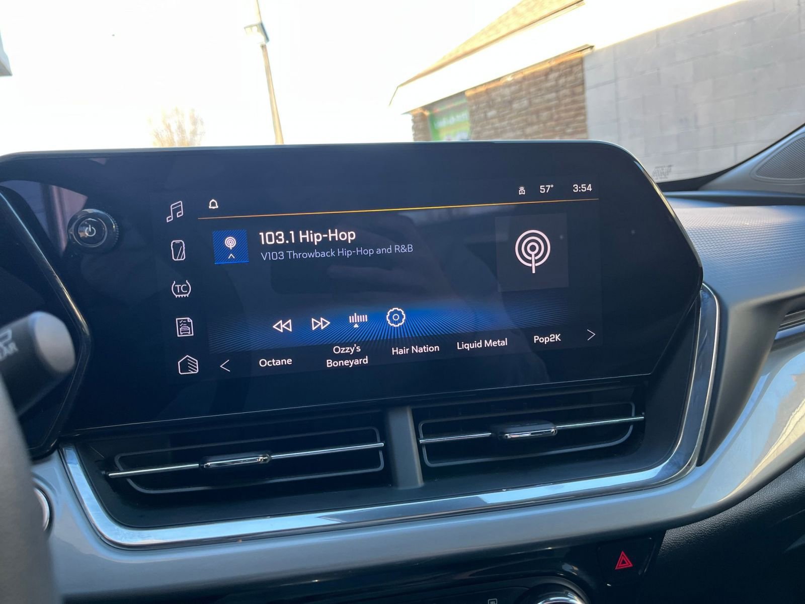 Thumbnail: 2025 Chevrolet Trax - 20