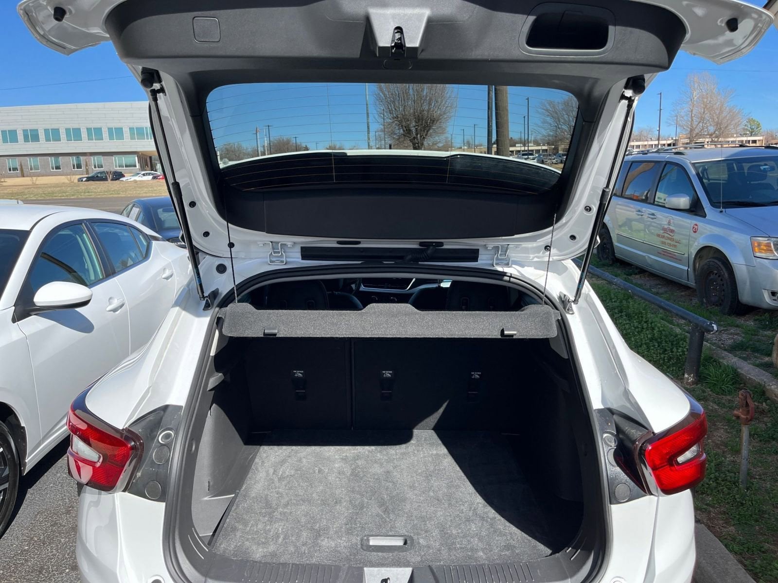 Thumbnail: 2025 Chevrolet Trax - 30