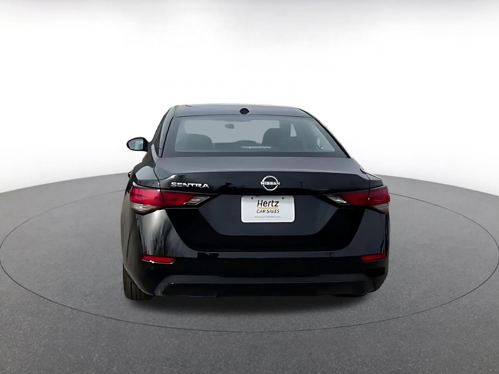 Thumbnail: 2025 Nissan Sentra - 12