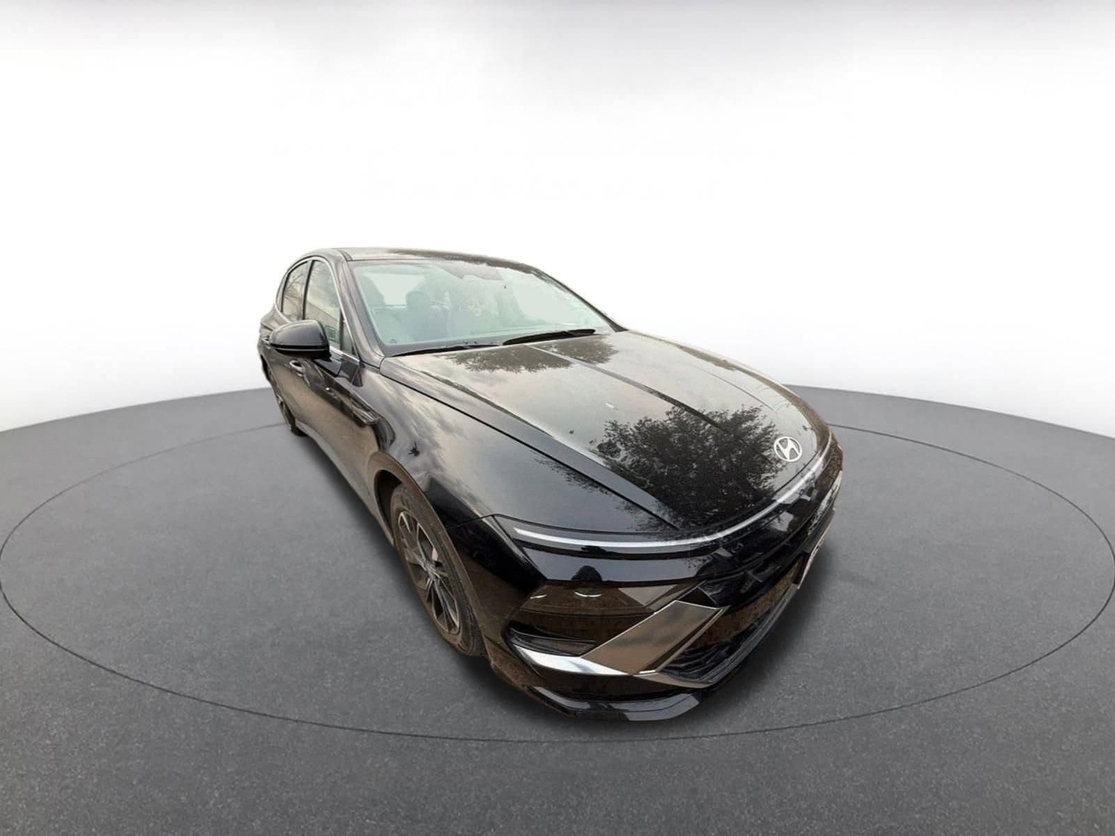 Thumbnail: 2025 Hyundai Sonata - 2