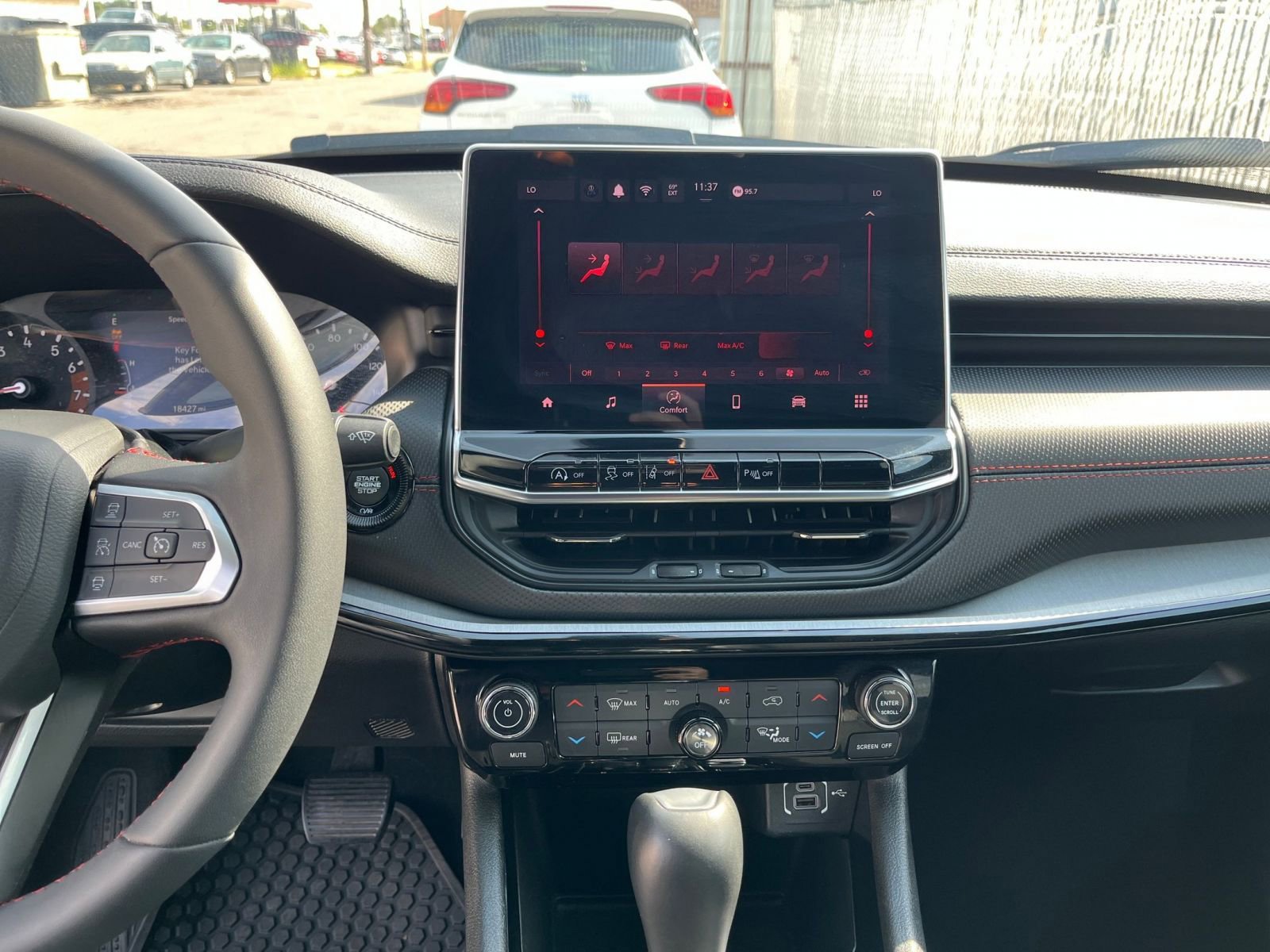 Thumbnail: 2025 Jeep Compass - 18